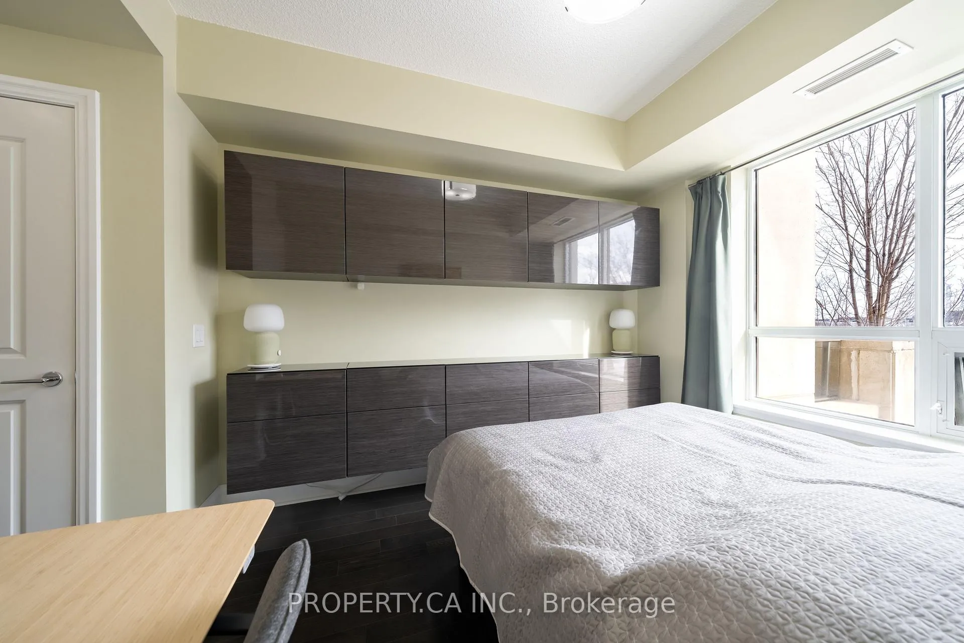 Photo 14 of Unit 309, 21 Upper Duke Crescent, Markham, Unionville — HOMEH
