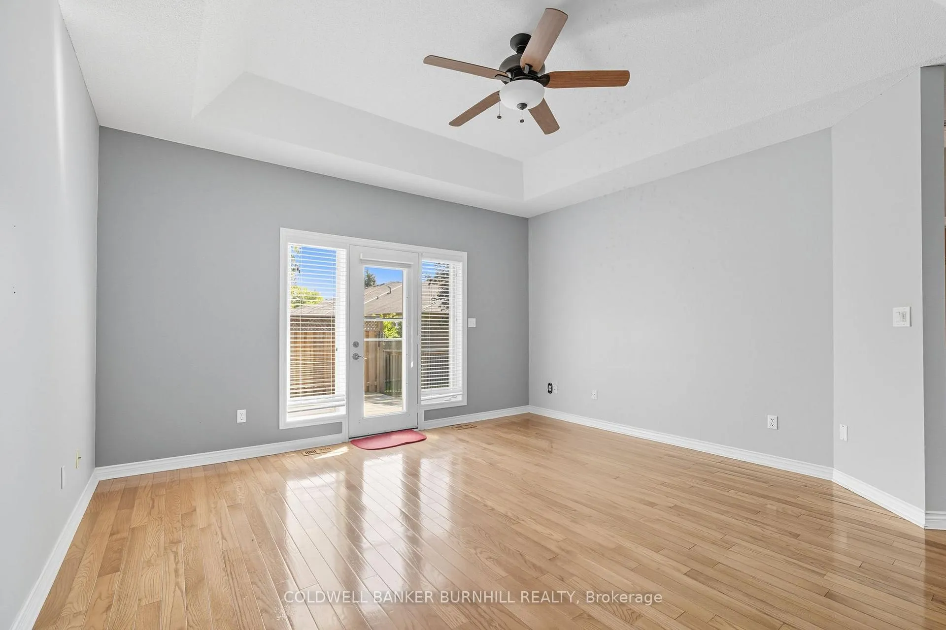 Photo 16 of 39 Twentyplace Boulevard, Hamilton, Twenty Place — HOMEH