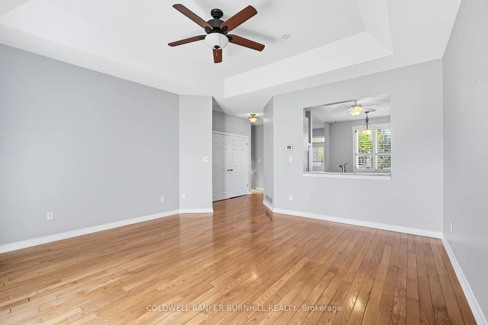 Photo 17 of 39 Twentyplace Boulevard, Hamilton, Twenty Place — HOMEH