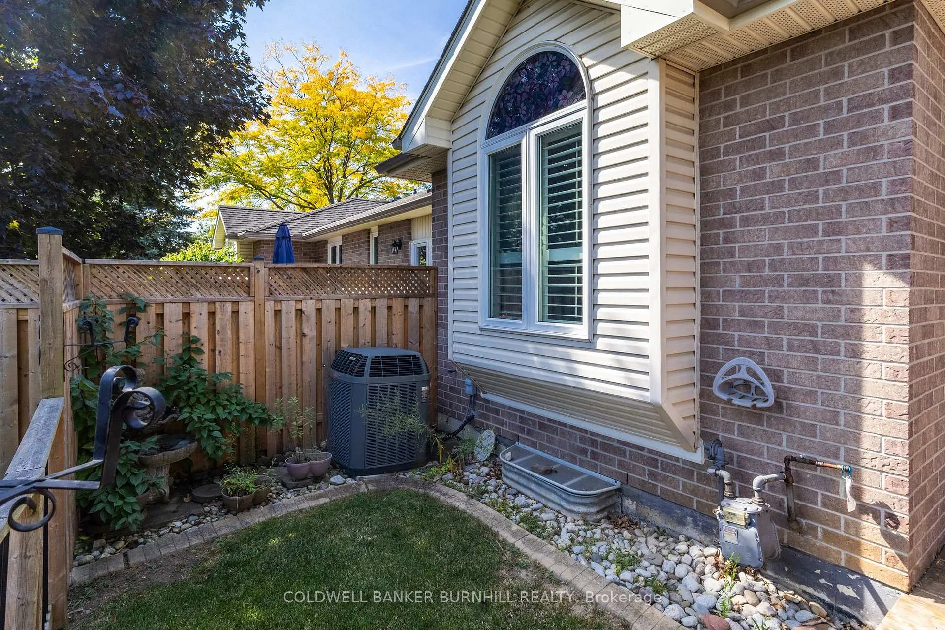 Photo 38 of 39 Twentyplace Boulevard, Hamilton, Twenty Place — HOMEH