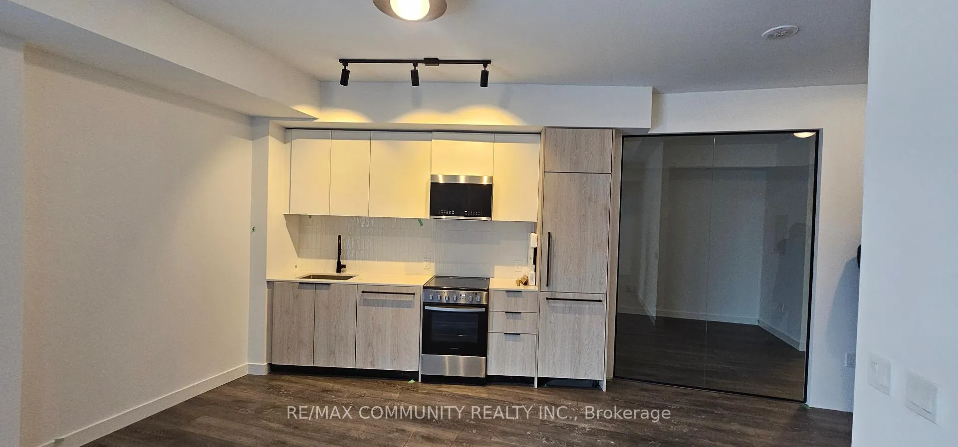 Photo 8 of Unit 331 A, 1635 Military Trail, Scarborough, Centennial Scarborough — HOMEH