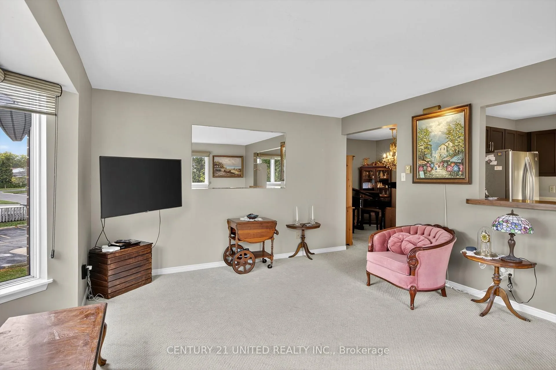 Photo 10 of Unit 303, 2020 Mapleridge Drive, Peterborough, Monaghan Ward 2 — HOMEH