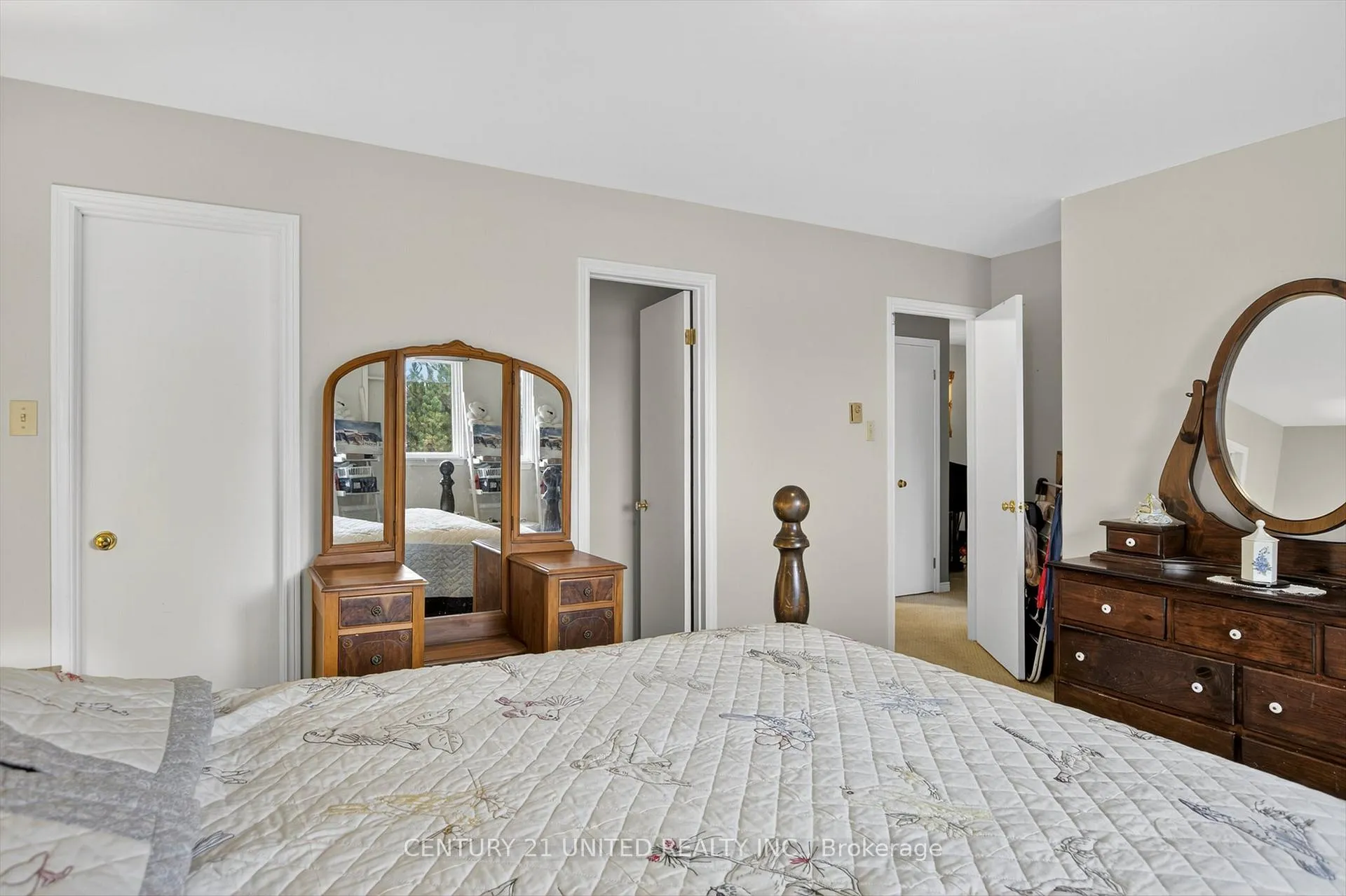 Photo 19 of Unit 303, 2020 Mapleridge Drive, Peterborough, Monaghan Ward 2 — HOMEH