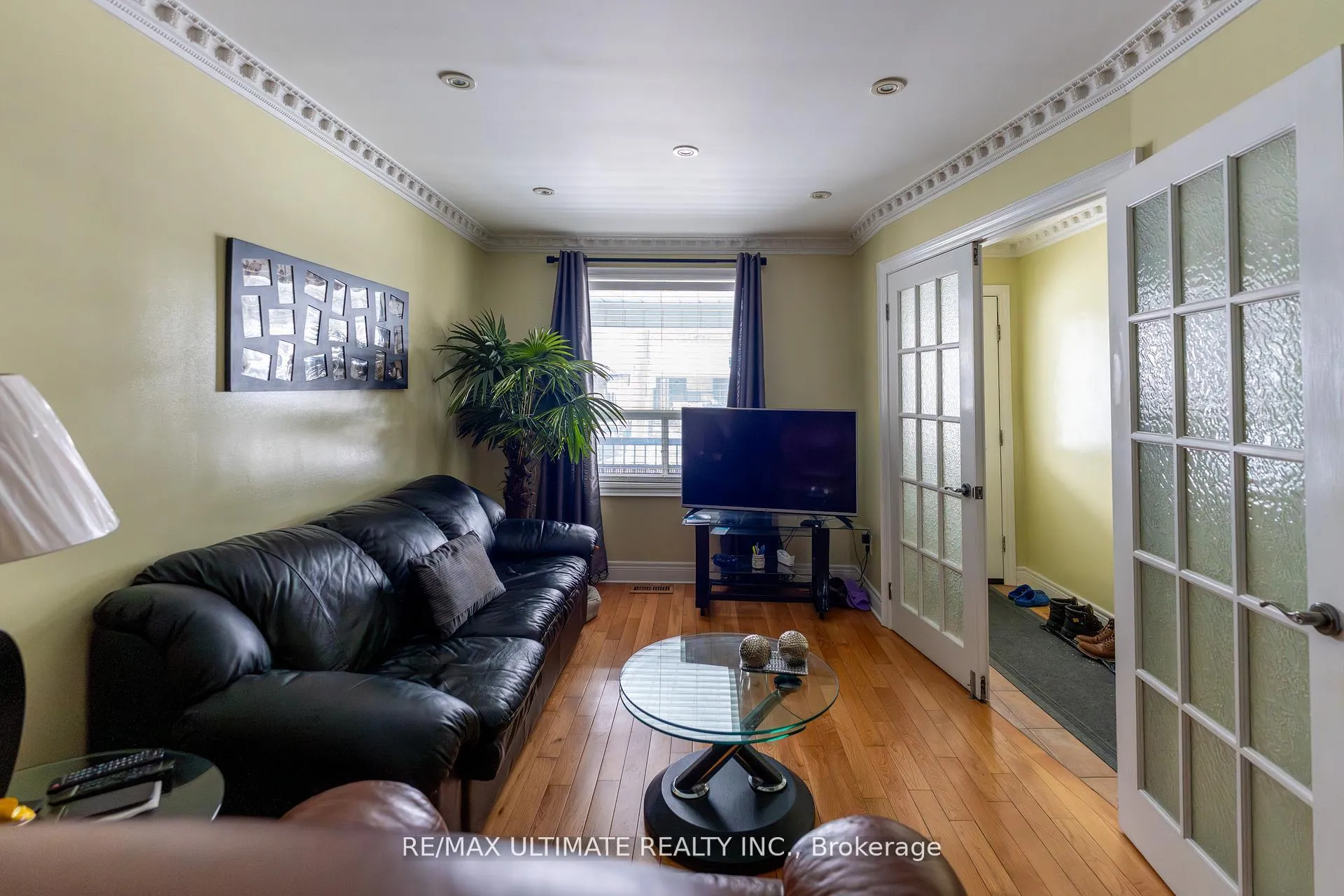 Photo 4 of 120 Rosethorn Avenue W, Toronto, Weston-Pellam Park — HOMEH