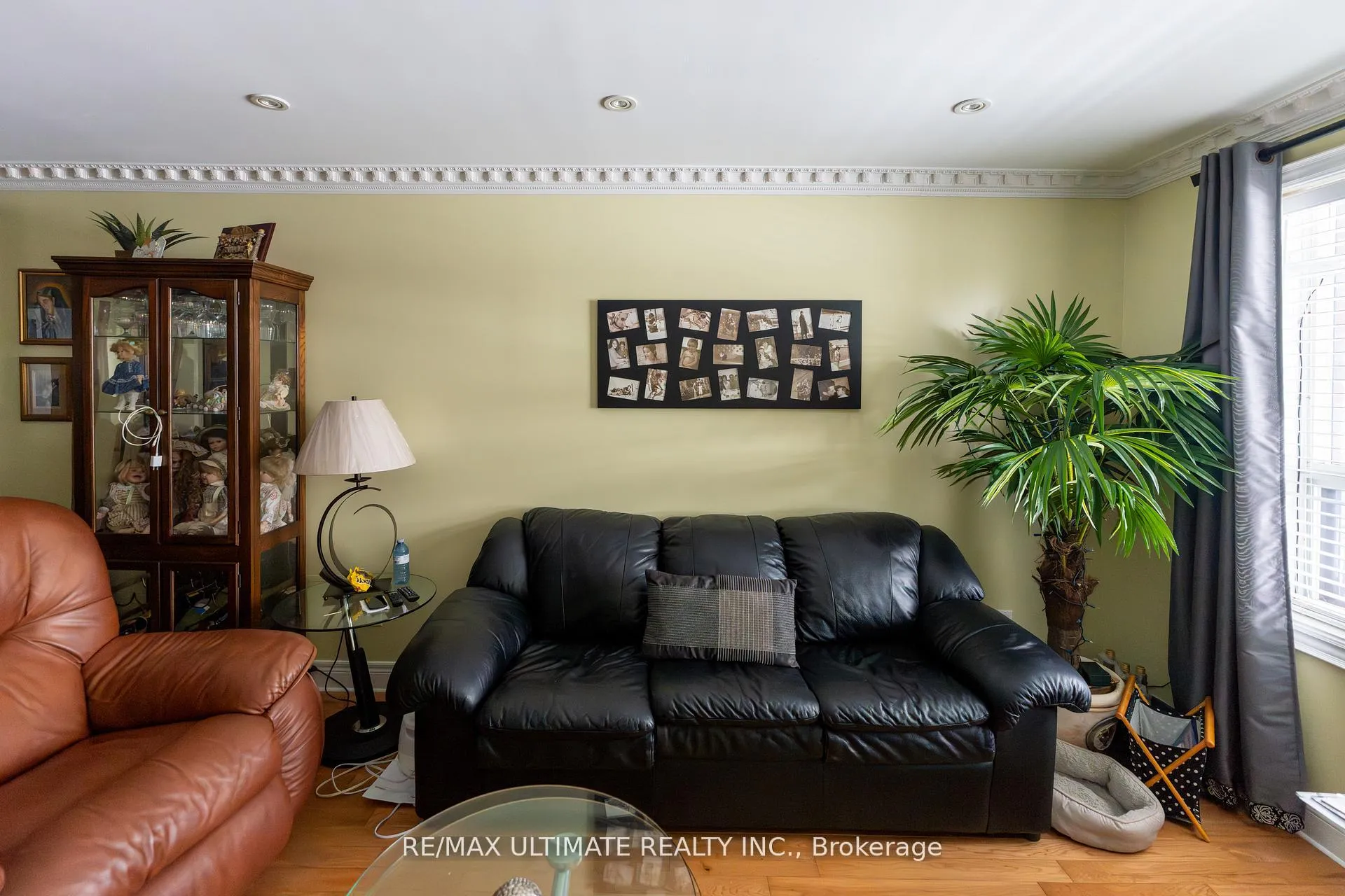 Photo 5 of 120 Rosethorn Avenue W, Toronto, Weston-Pellam Park — HOMEH