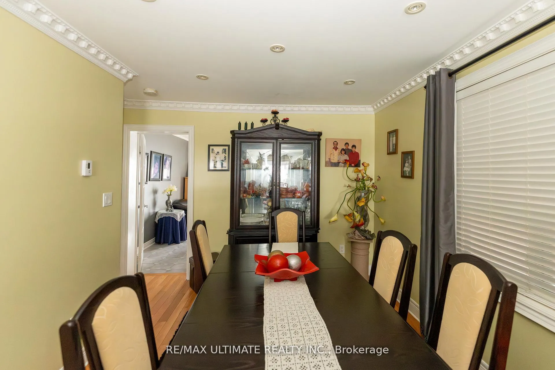Photo 7 of 120 Rosethorn Avenue W, Toronto, Weston-Pellam Park — HOMEH