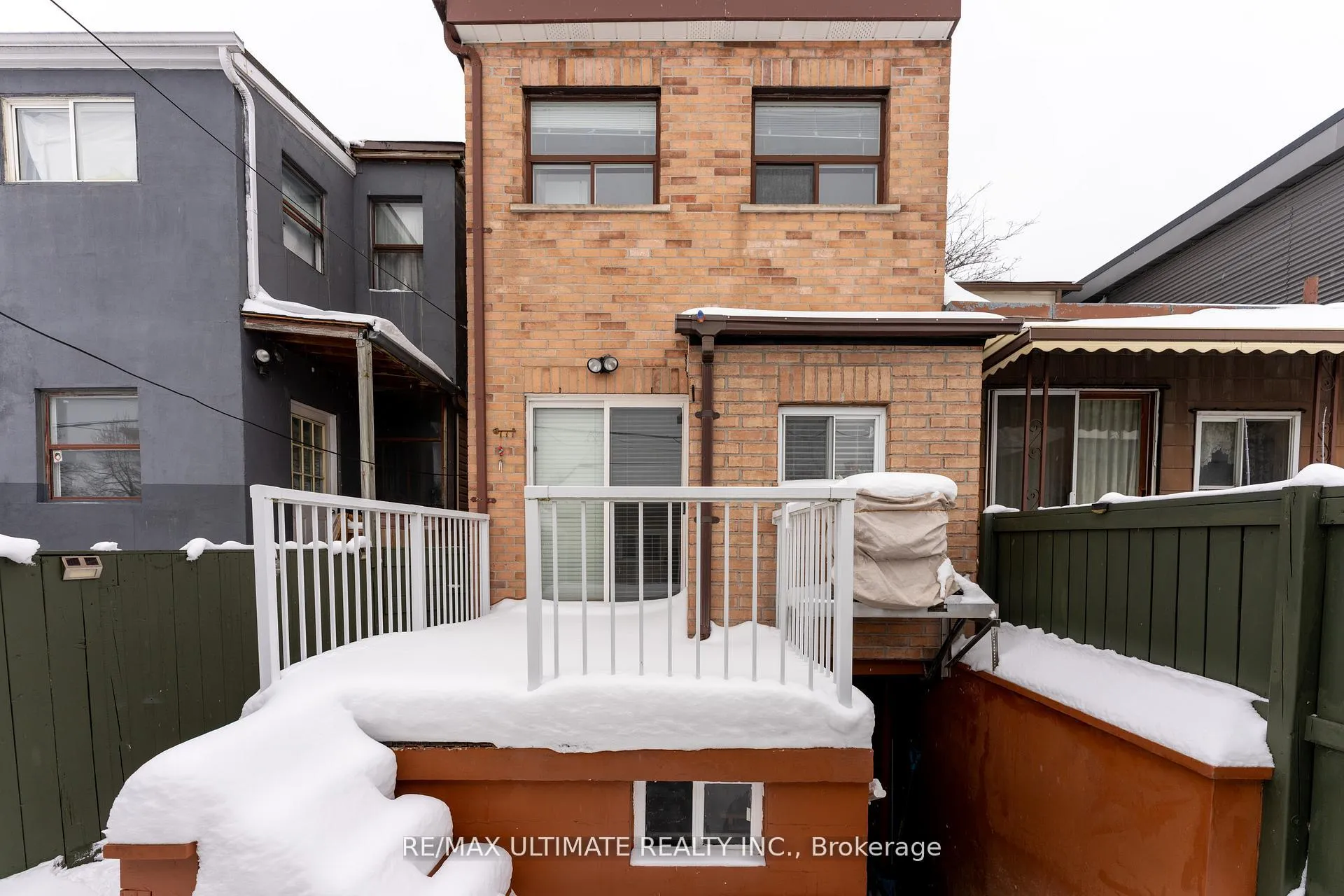 Photo 27 of 120 Rosethorn Avenue W, Toronto, Weston-Pellam Park — HOMEH