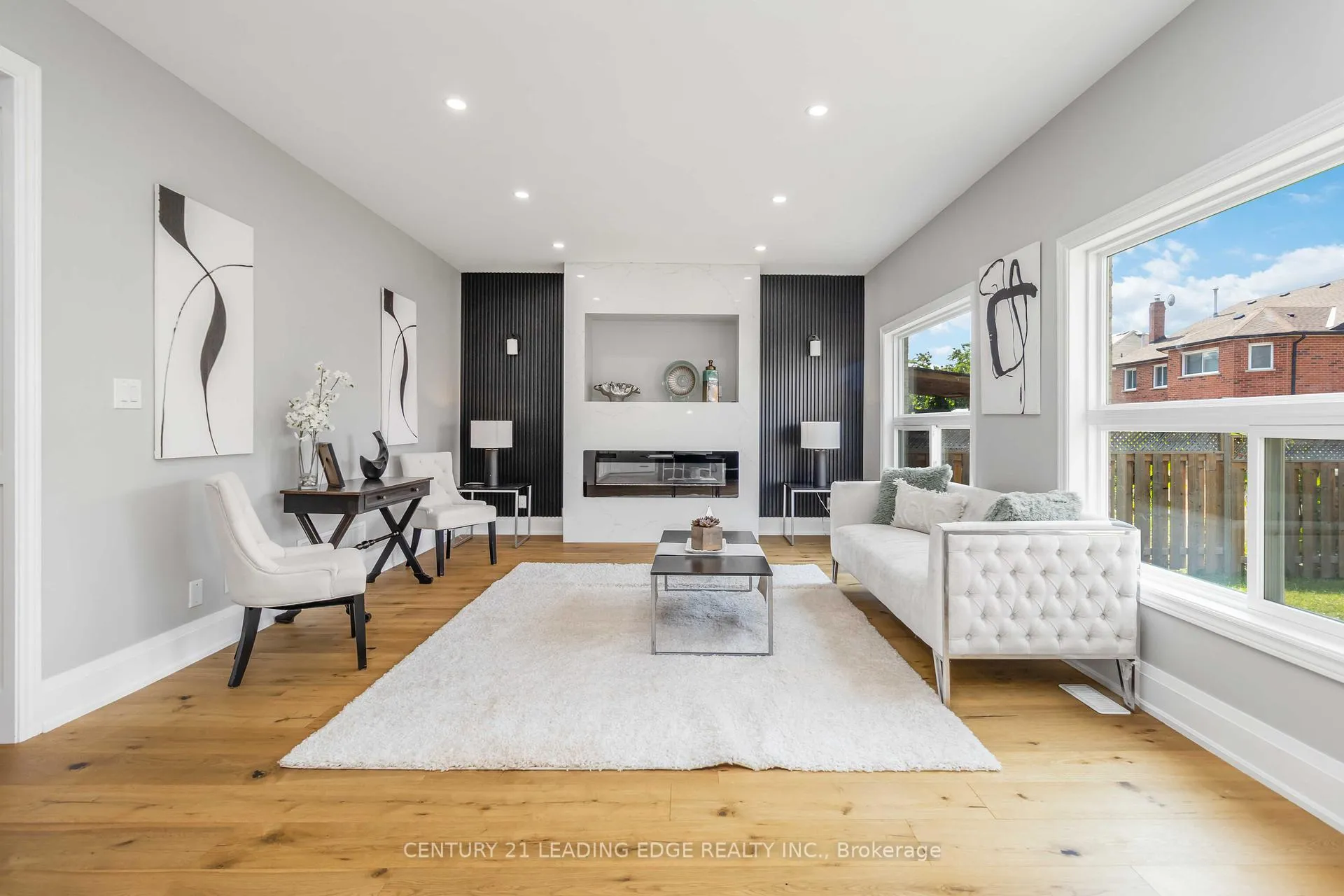 Photo 12 of 286 Fernforest Drive, Brampton, Sandringham-Wellington — HOMEH