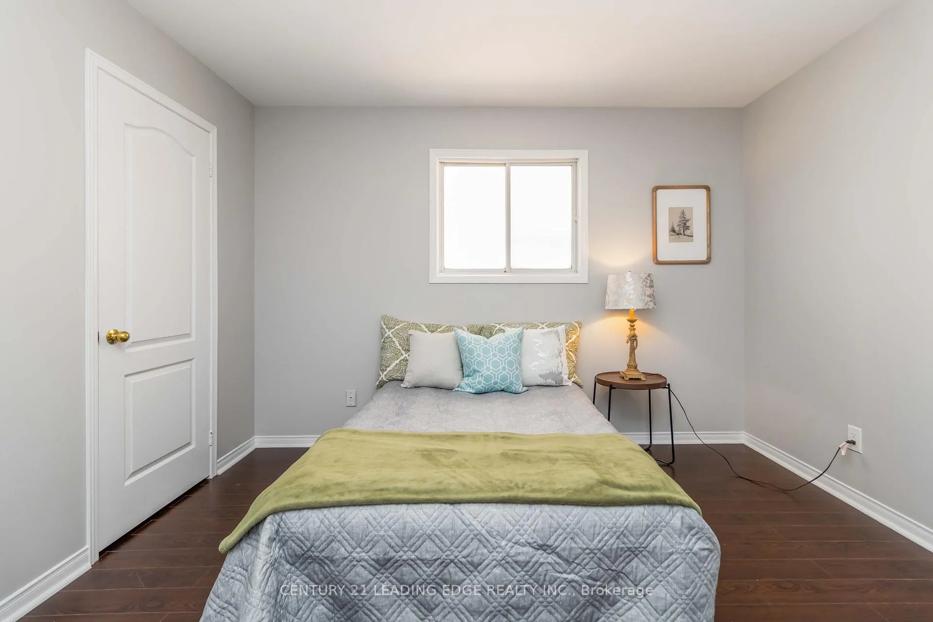 Photo 30 of 286 Fernforest Drive, Brampton, Sandringham-Wellington — HOMEH