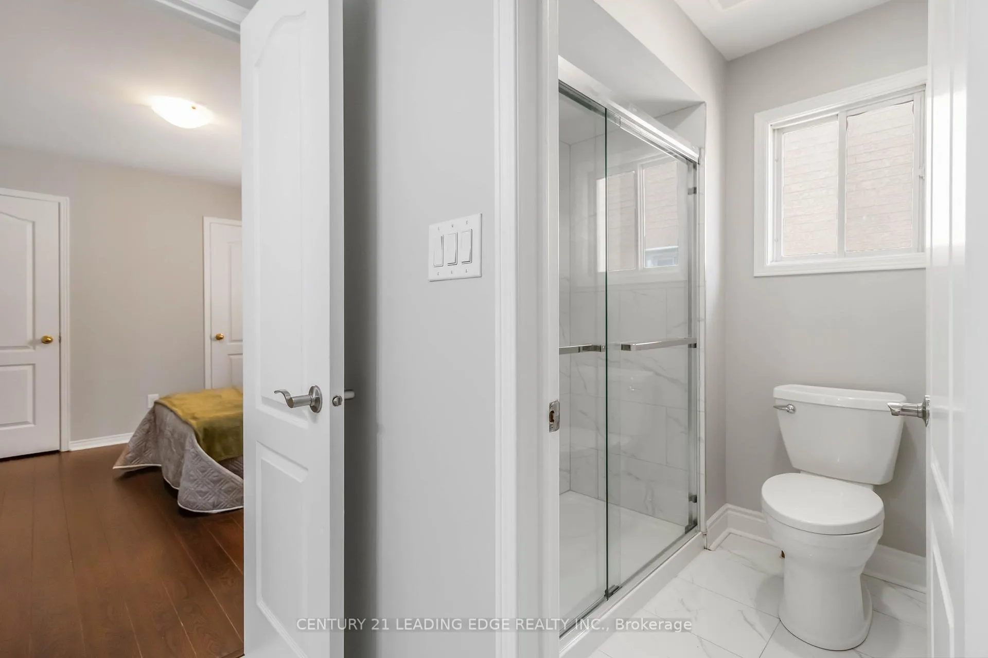 Photo 33 of 286 Fernforest Drive, Brampton, Sandringham-Wellington — HOMEH