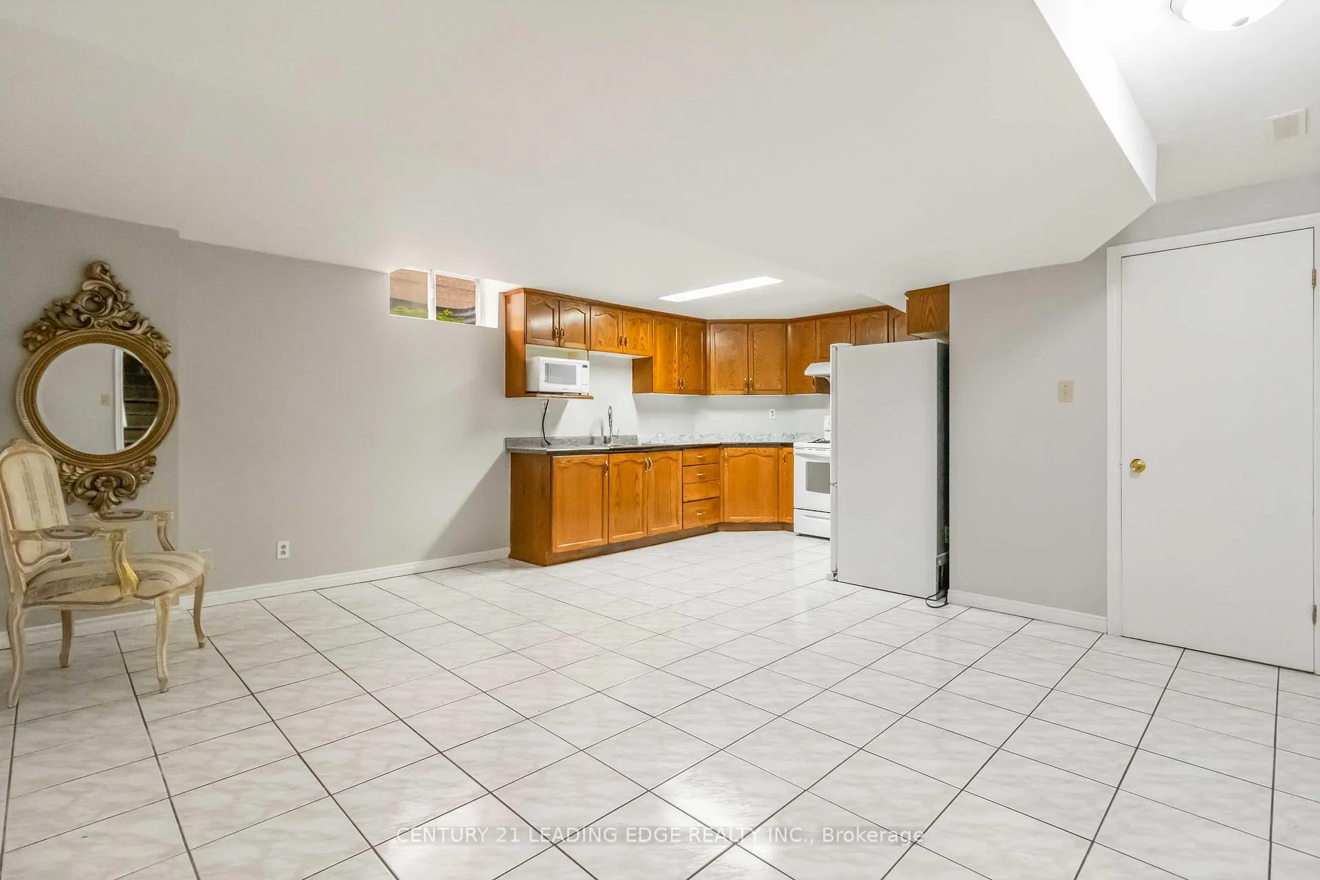 Photo 40 of 286 Fernforest Drive, Brampton, Sandringham-Wellington — HOMEH