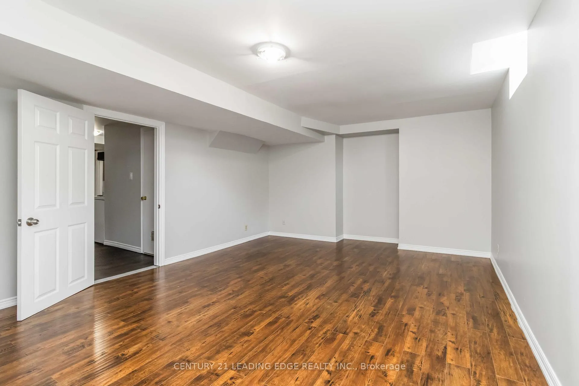 Photo 44 of 286 Fernforest Drive, Brampton, Sandringham-Wellington — HOMEH