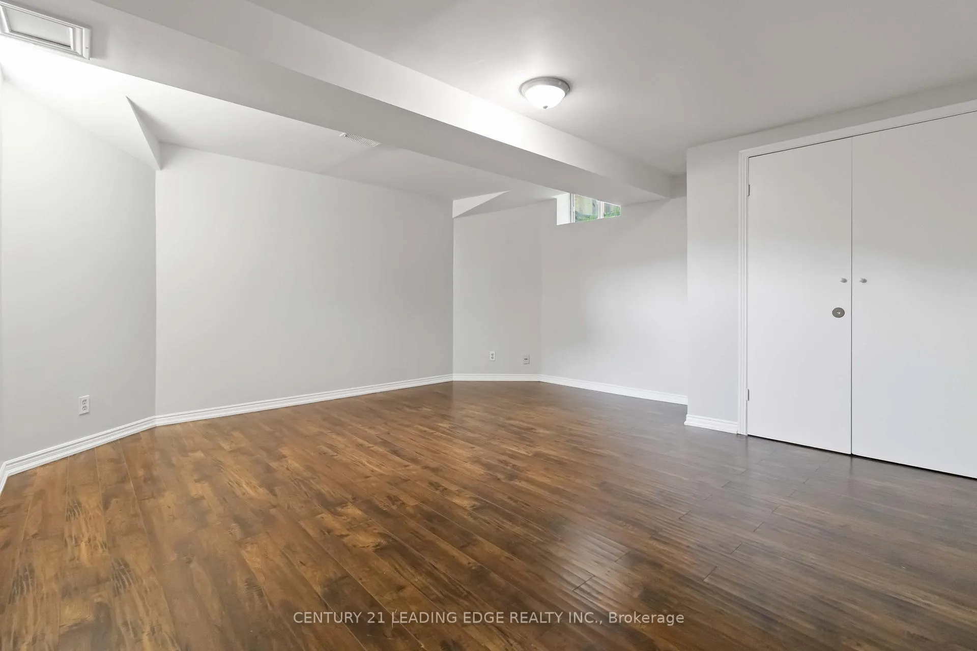 Photo 46 of 286 Fernforest Drive, Brampton, Sandringham-Wellington — HOMEH