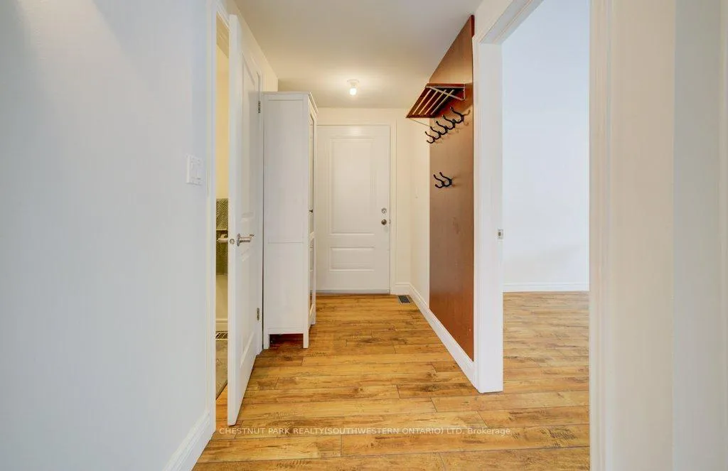 Photo 15 of 776 Scottsdale Drive, Guelph, Kortright West — HOMEH