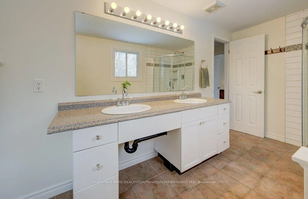Photo 28 of 776 Scottsdale Drive, Guelph, Kortright West — HOMEH
