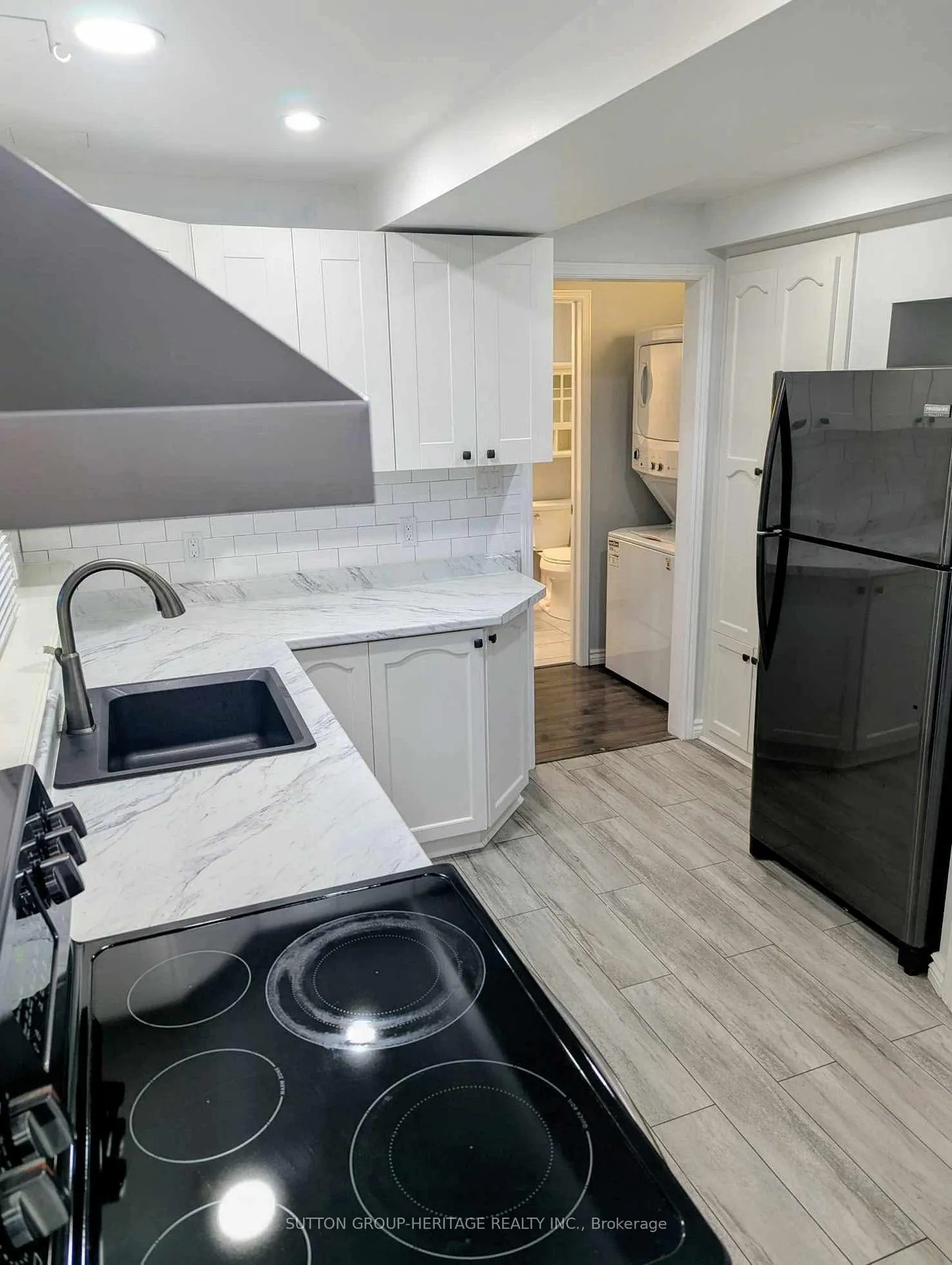 Photo 4 of Unit Bsmt, 3 Dale Park Drive, Clarington, Courtice — HOMEH