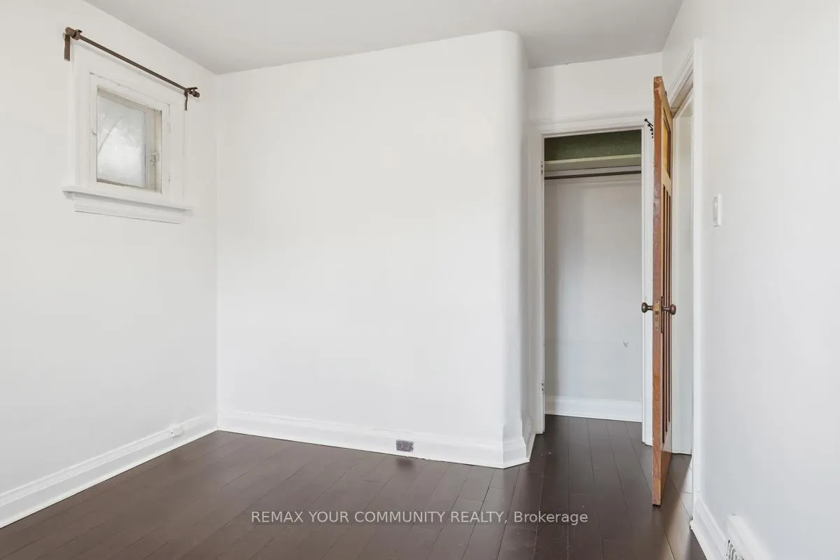 Photo 7 of Unit ENTIRE, 71 Lesmount Avenue, Toronto, Danforth Village-East York — HOMEH