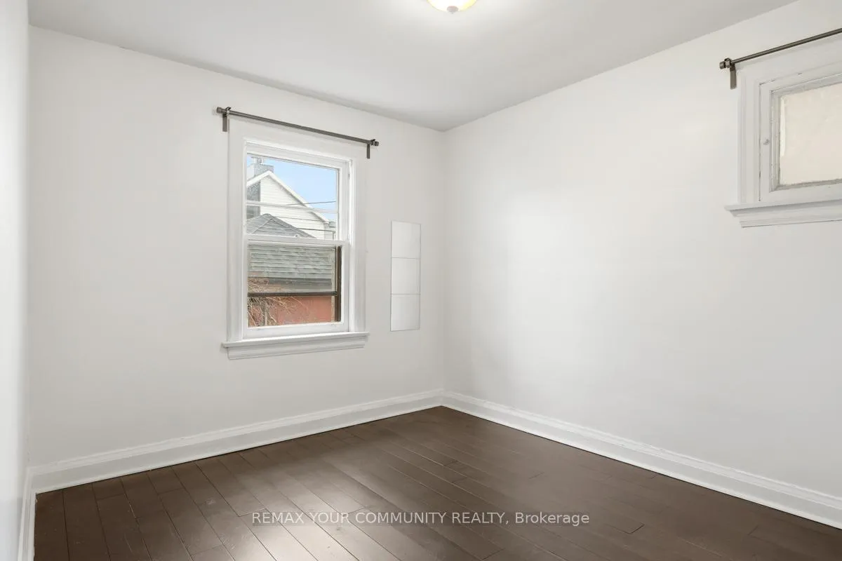Photo 8 of Unit ENTIRE, 71 Lesmount Avenue, Toronto, Danforth Village-East York — HOMEH