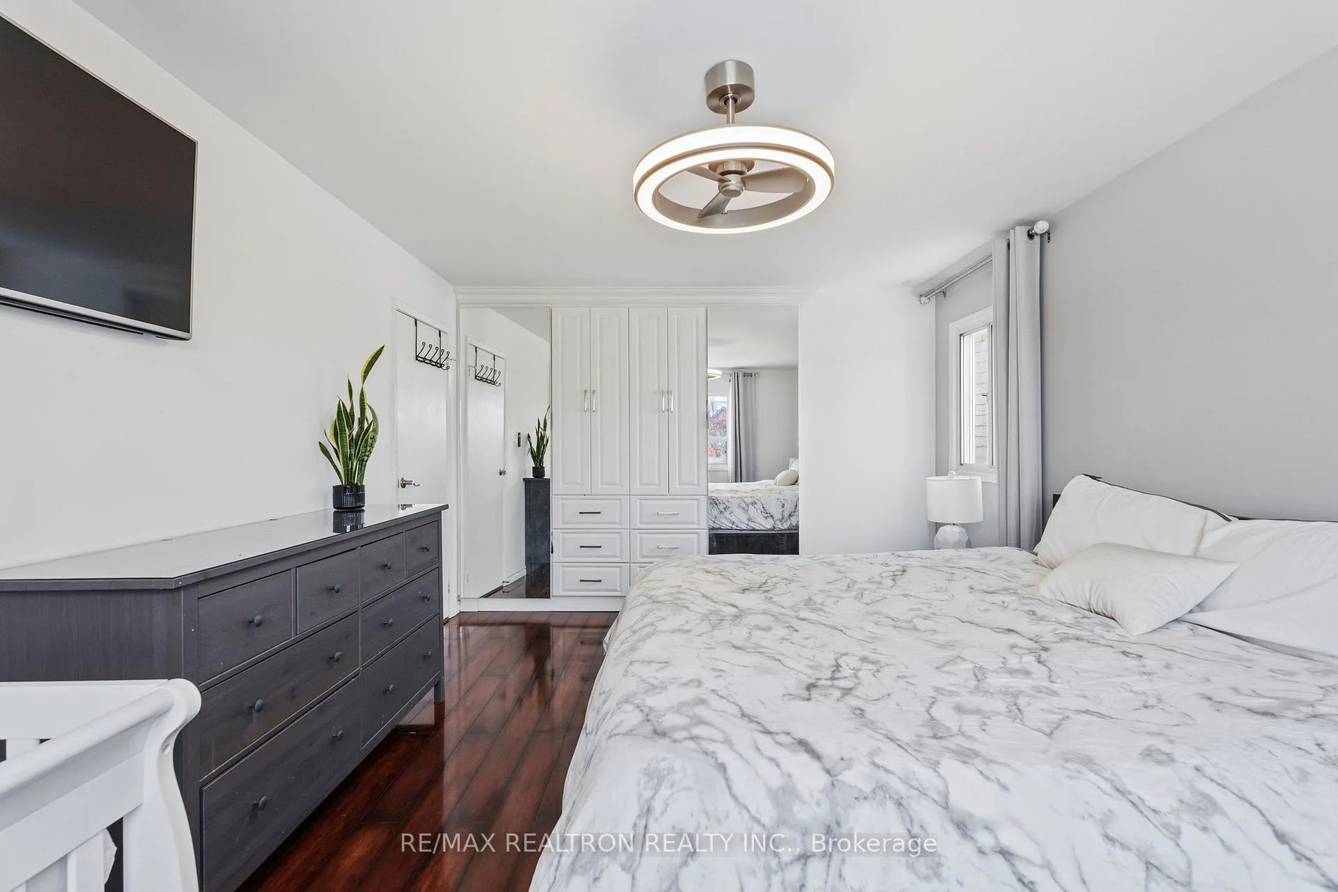 Photo 9 of 43 Buckland Way, Brampton, Madoc — HOMEH
