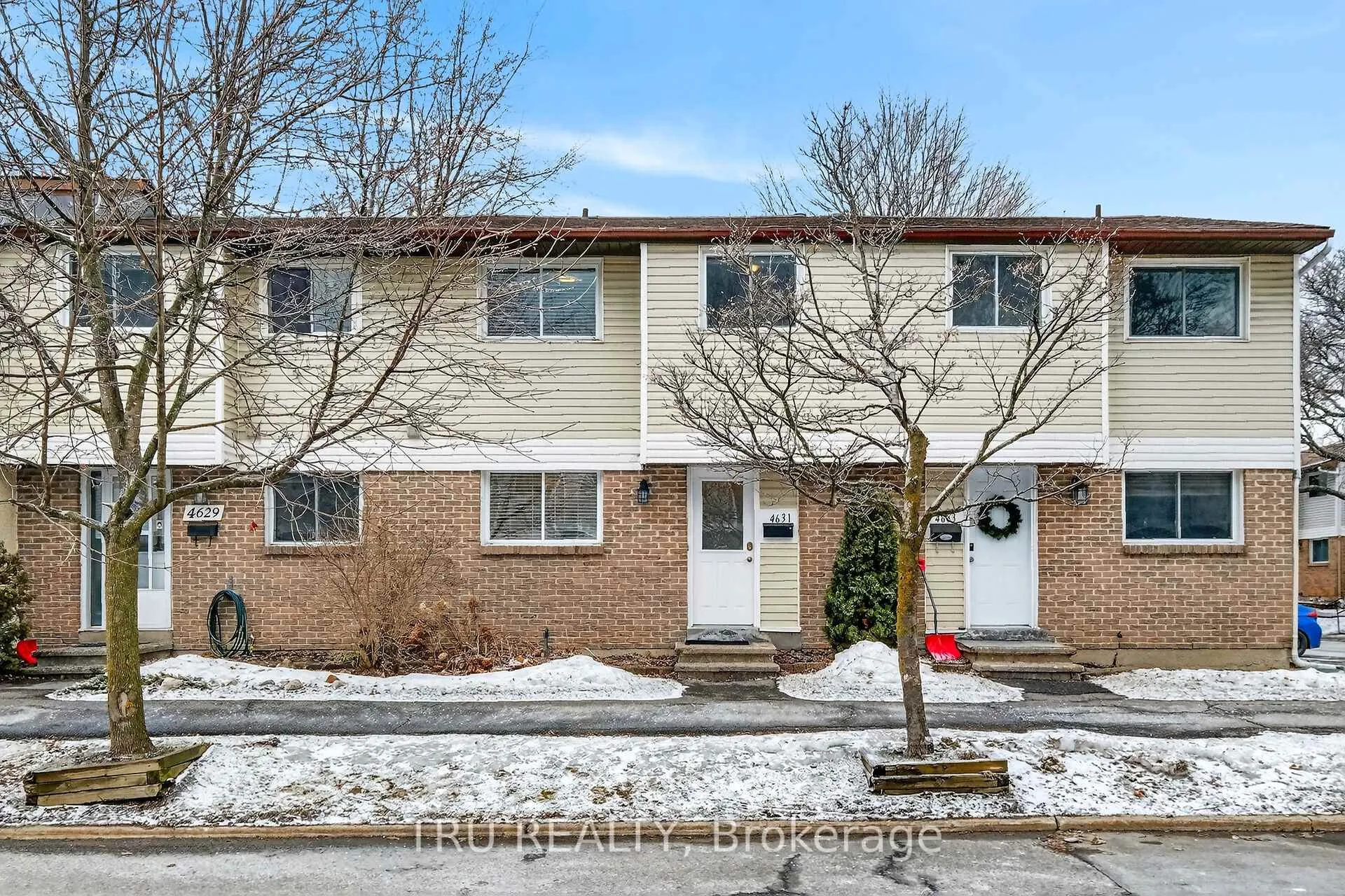 Photo 1 of Unit 26, 4631 Cecilia Crescent, Ottawa, Cyrville — HOMEH