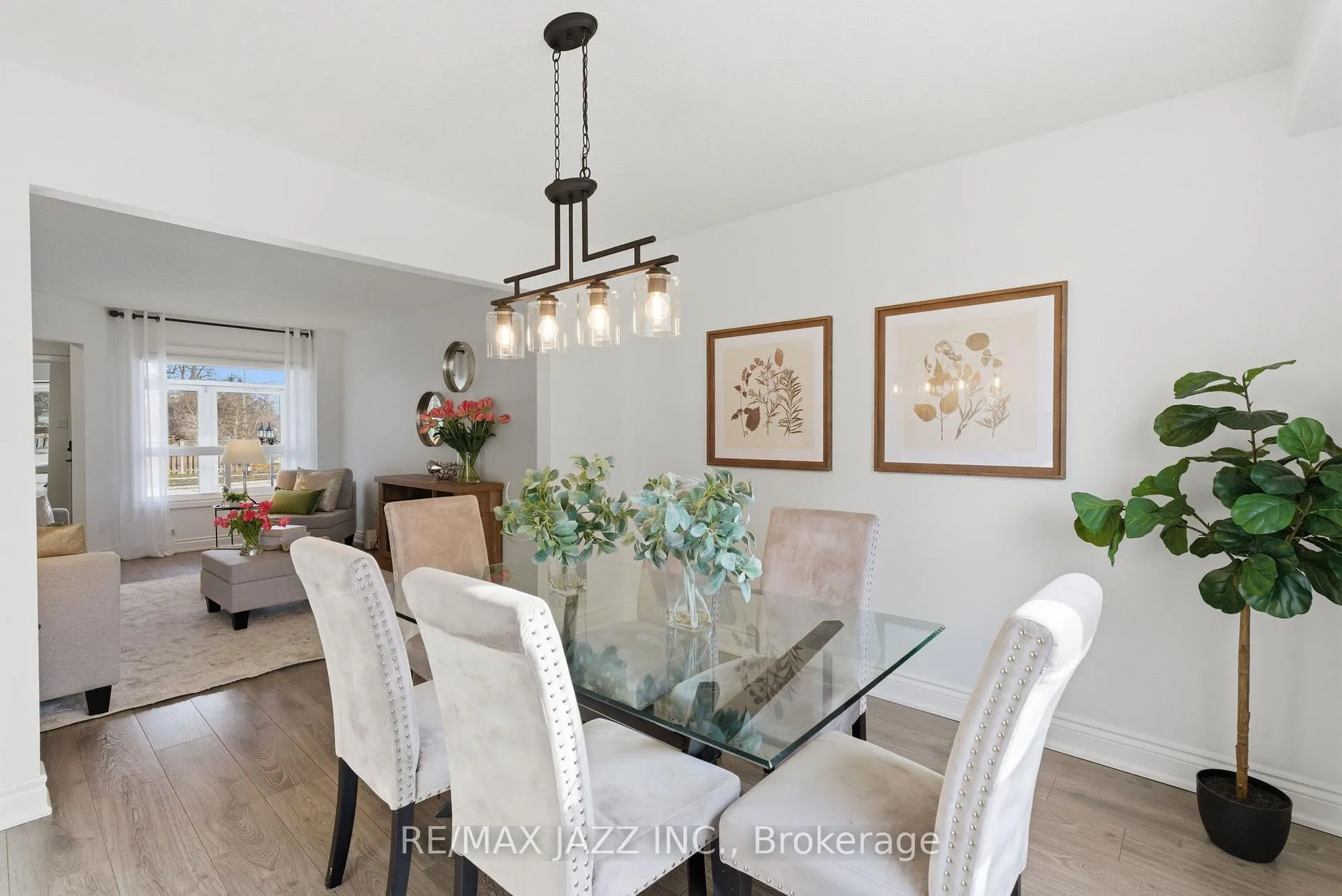 Photo 6 of 222 Sandringham Drive, Clarington, Courtice — HOMEH