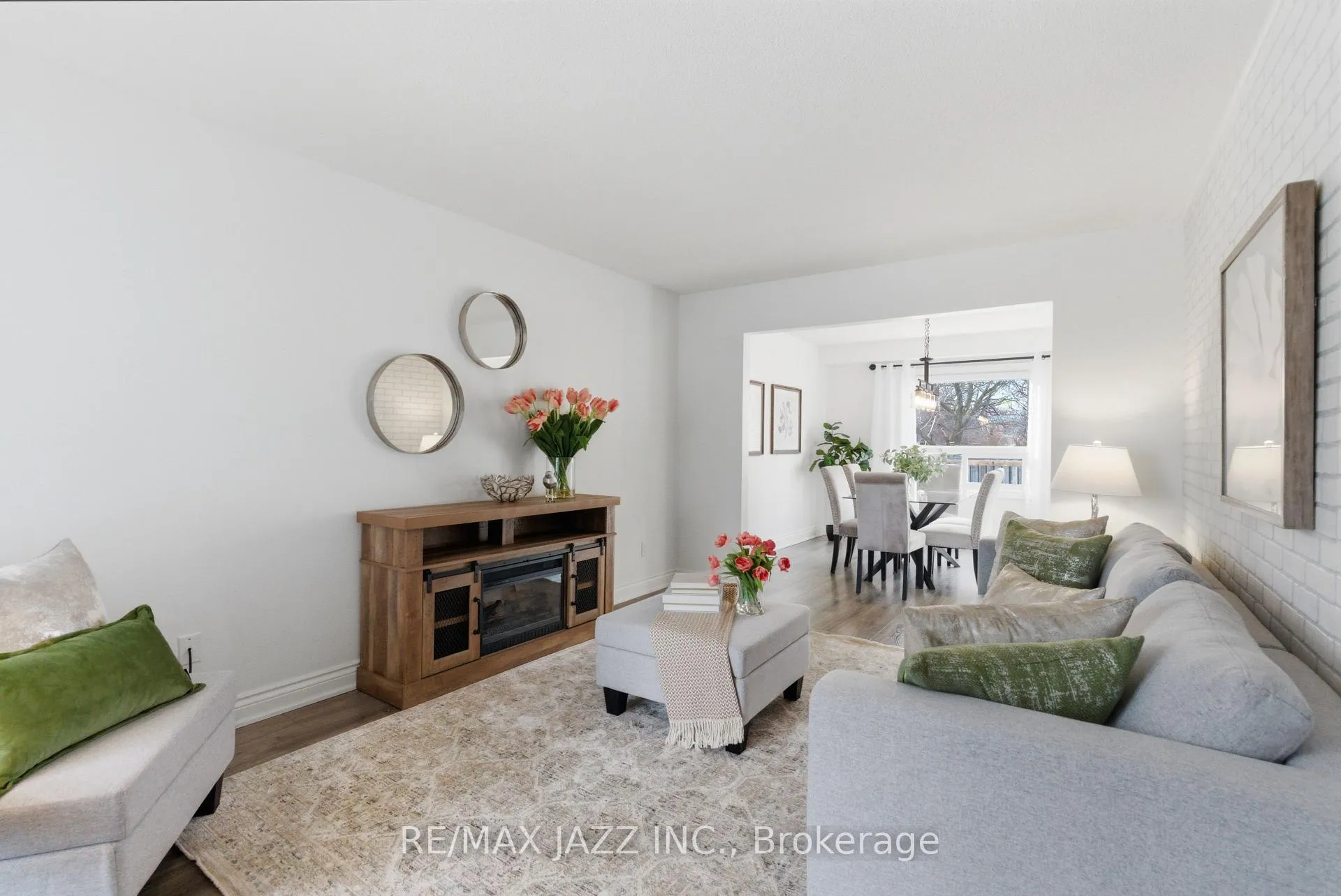 Photo 9 of 222 Sandringham Drive, Clarington, Courtice — HOMEH