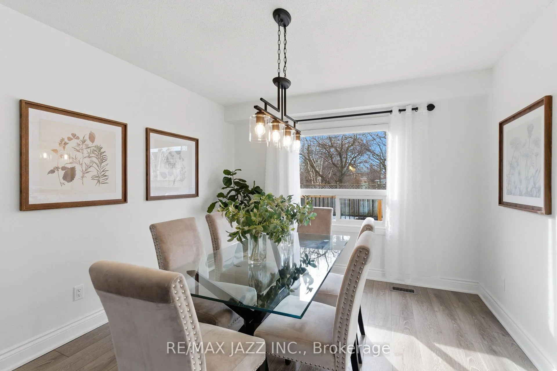 Photo 12 of 222 Sandringham Drive, Clarington, Courtice — HOMEH