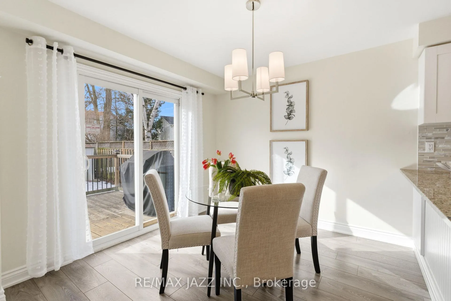 Photo 15 of 222 Sandringham Drive, Clarington, Courtice — HOMEH