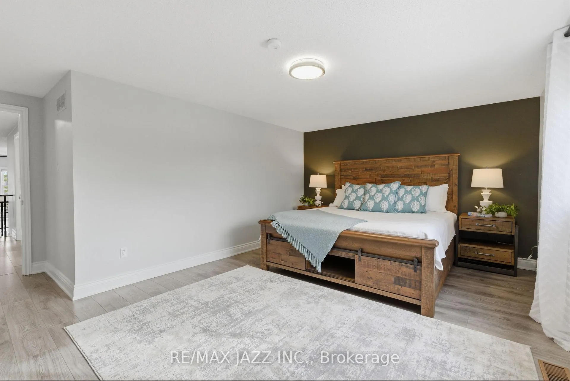 Photo 35 of 222 Sandringham Drive, Clarington, Courtice — HOMEH