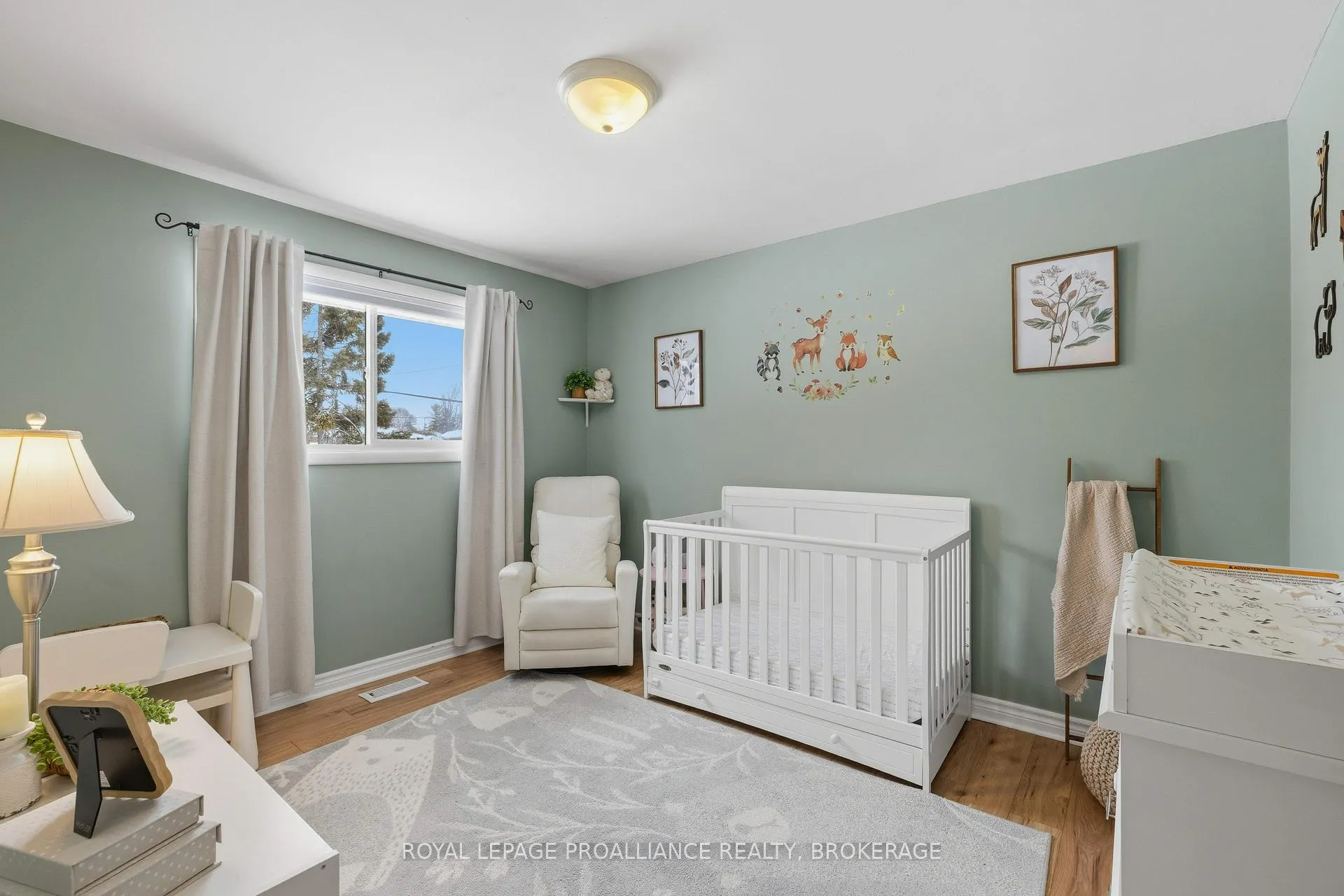 Photo 16 of 502 McEwen Drive, Kingston, City Southwest — HOMEH