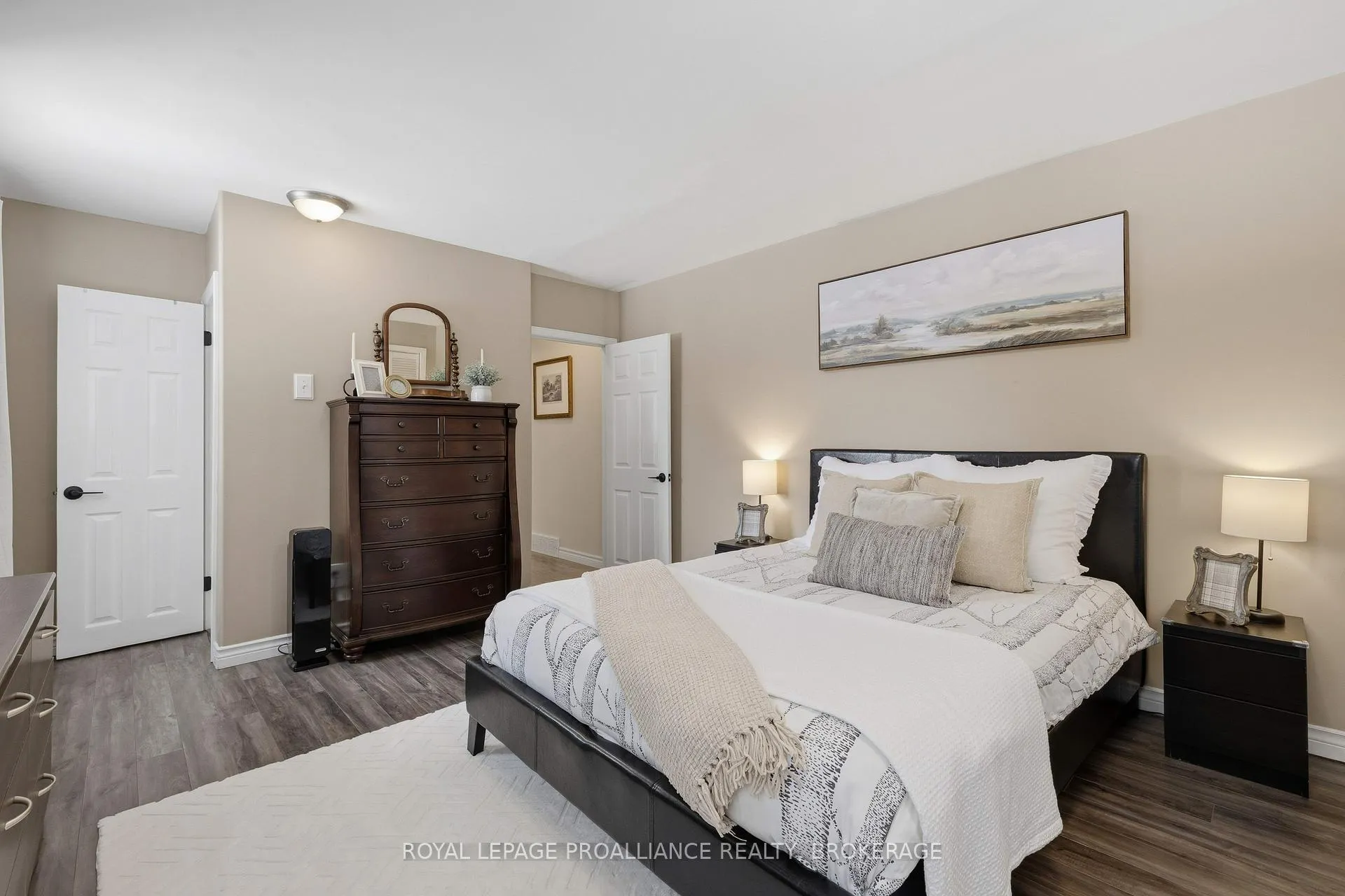 Photo 20 of 502 McEwen Drive, Kingston, City Southwest — HOMEH