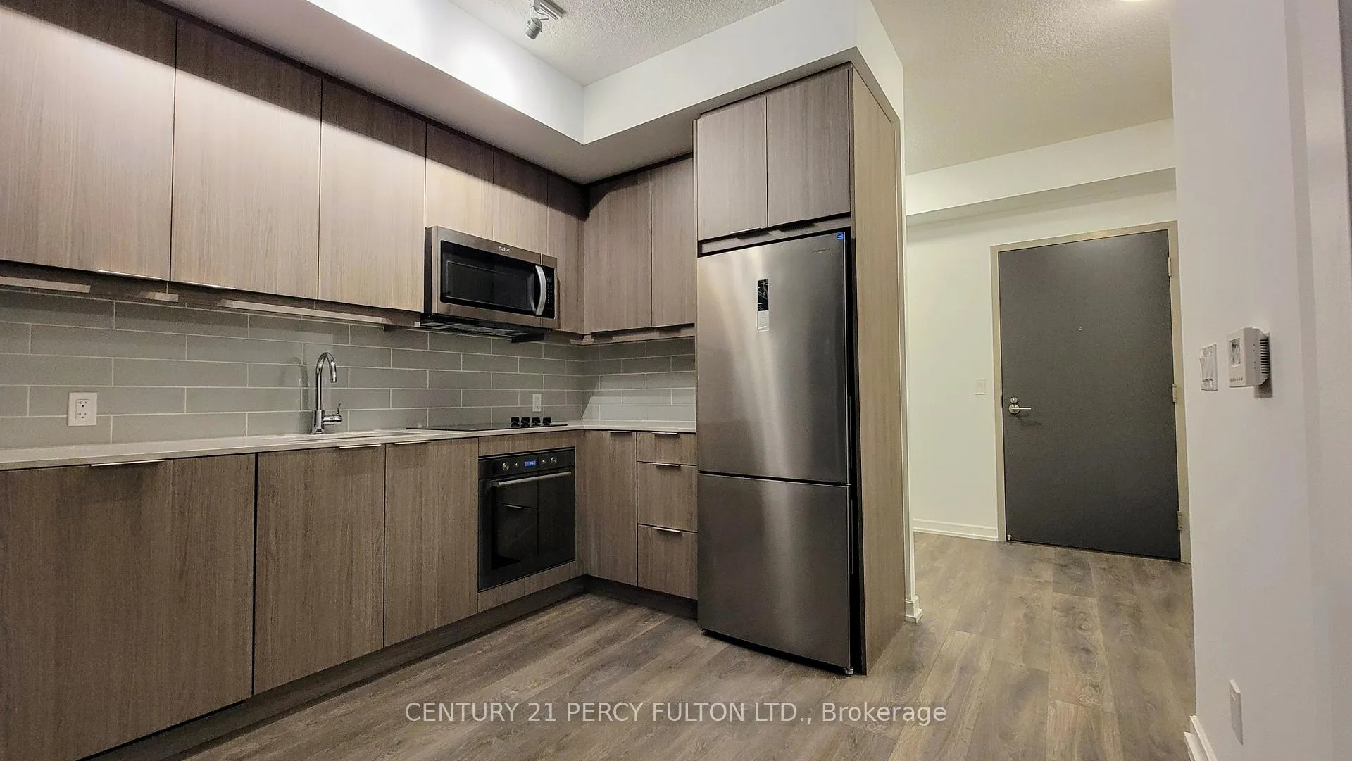 Photo 3 of Unit 903, 32 Forest Manor Road, North York, Henry Farm — HOMEH