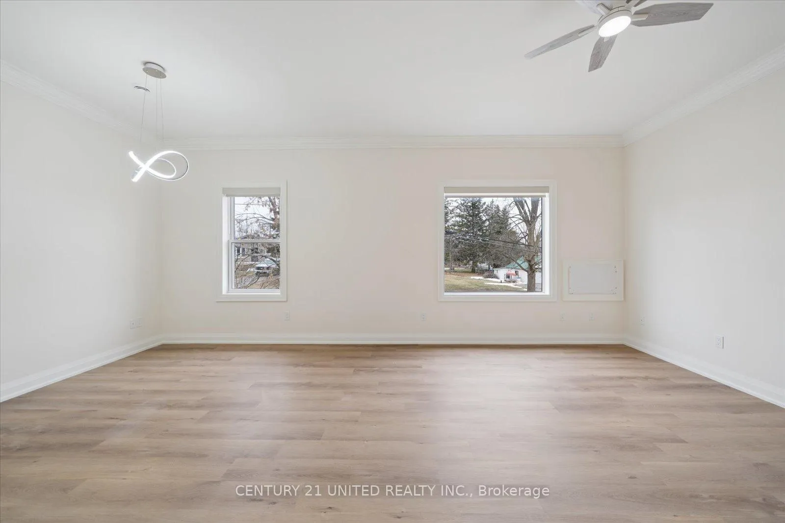 Photo 4 of Unit 202, 1027 Willcox Street, Selwyn — HOMEH