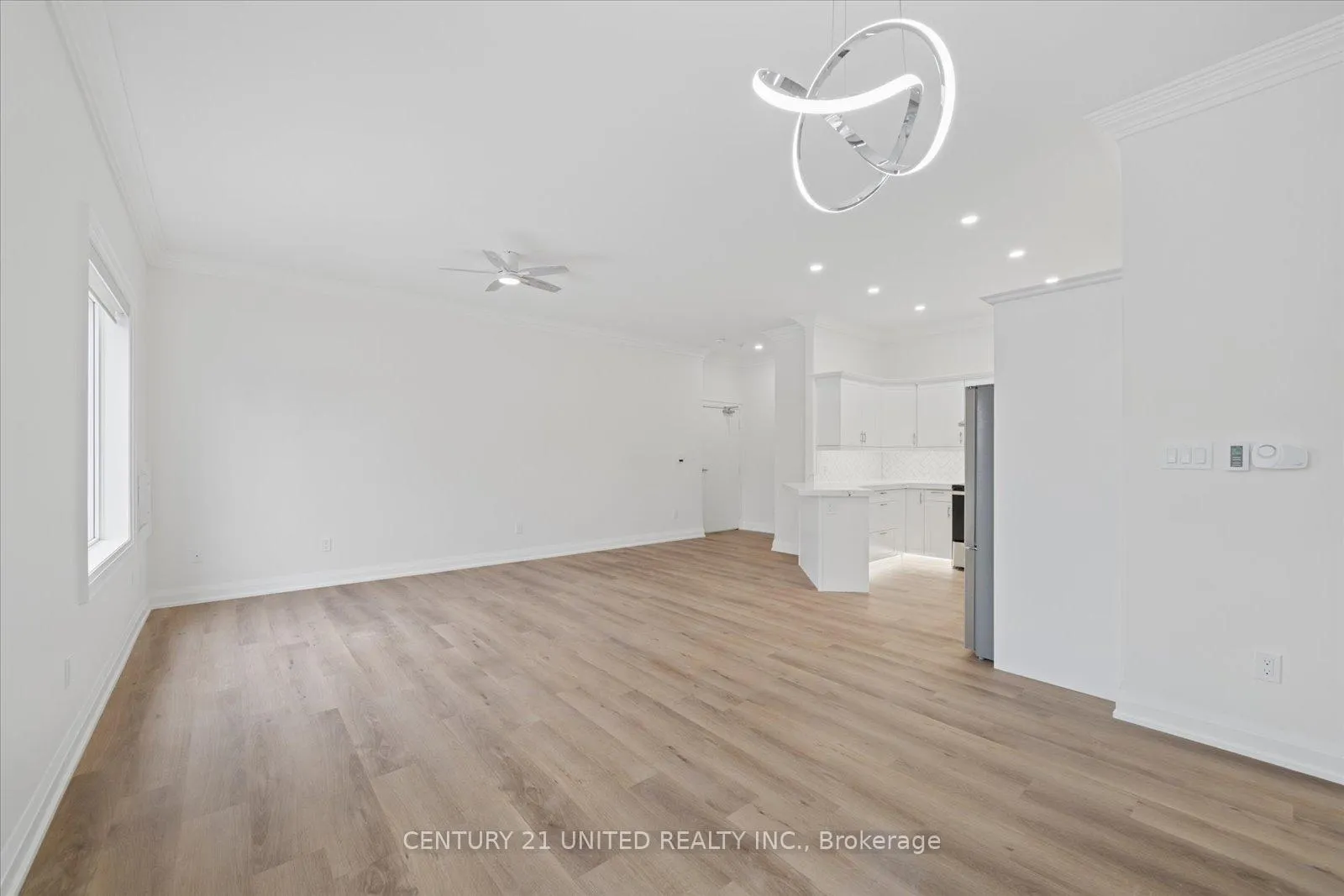 Photo 7 of Unit 202, 1027 Willcox Street, Selwyn — HOMEH