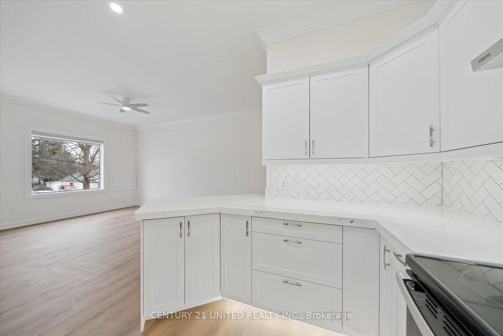 Photo 17 of Unit 202, 1027 Willcox Street, Selwyn — HOMEH