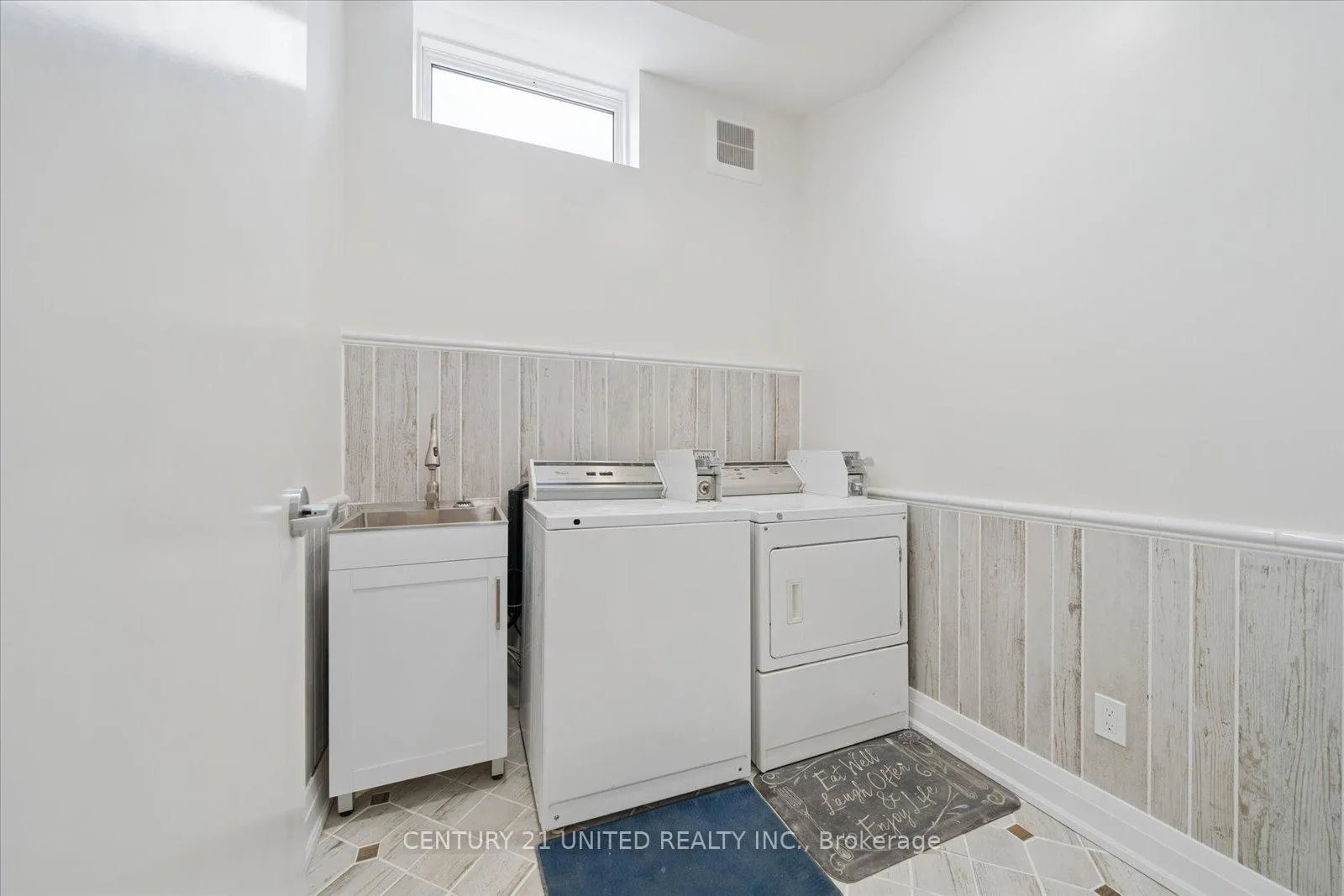 Photo 27 of Unit 202, 1027 Willcox Street, Selwyn — HOMEH