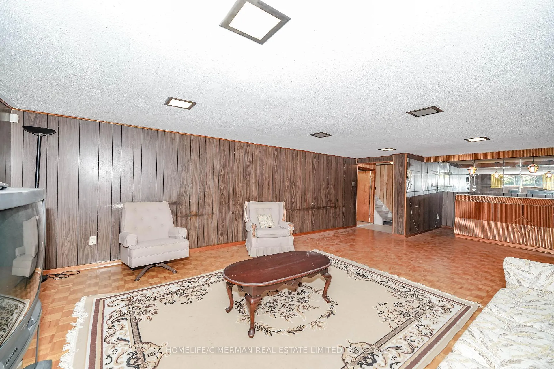 Photo 12 of 28 Renshaw Street, North York, Downsview-Roding-CFB — HOMEH
