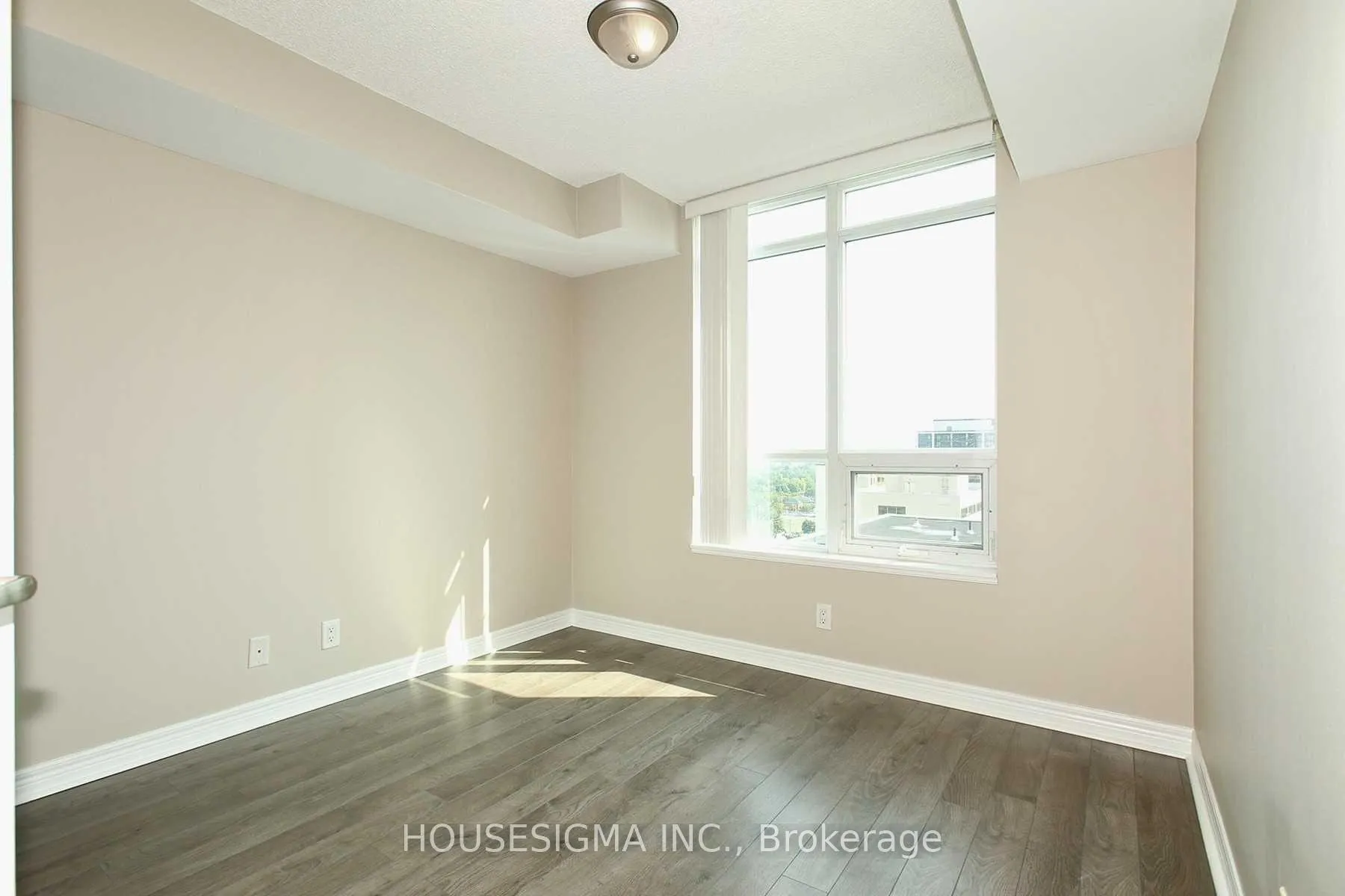 Photo 12 of Unit 1410, 212 Eglinton Avenue E, Toronto, Mount Pleasant West — HOMEH