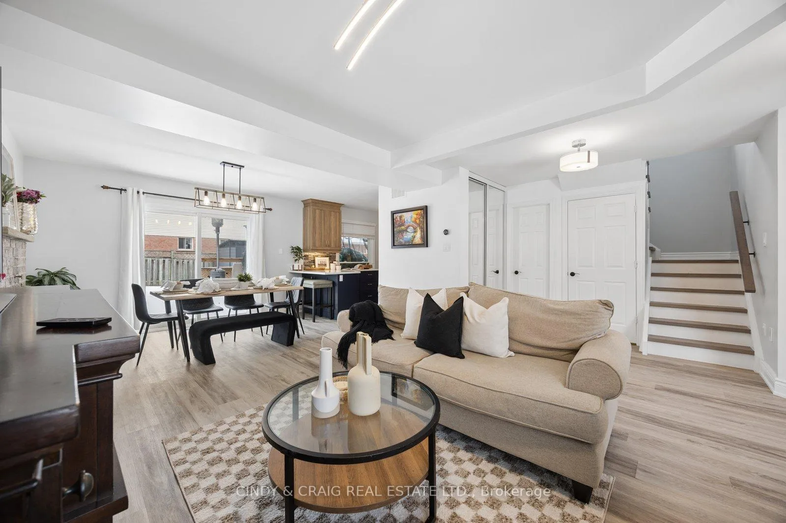 Photo 3 of 107 Hemingford Place, Whitby, Pringle Creek — HOMEH