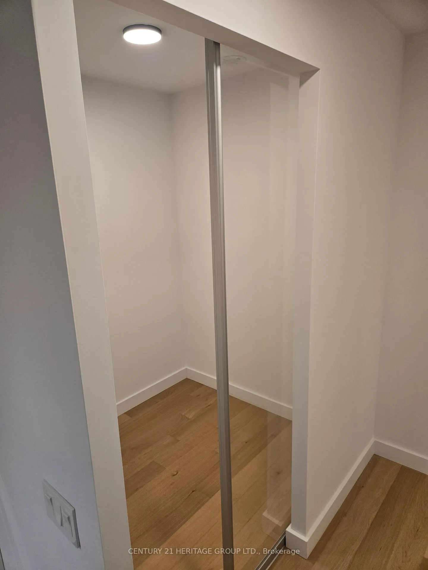 Photo 9 of Unit 333, 1720 Bayview Avenue, Toronto, Mount Pleasant East — HOMEH