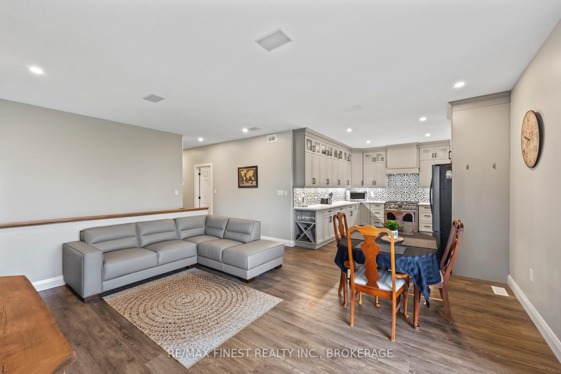 Photo 5 of 218 Creighton Drive, Loyalist, Odessa — HOMEH