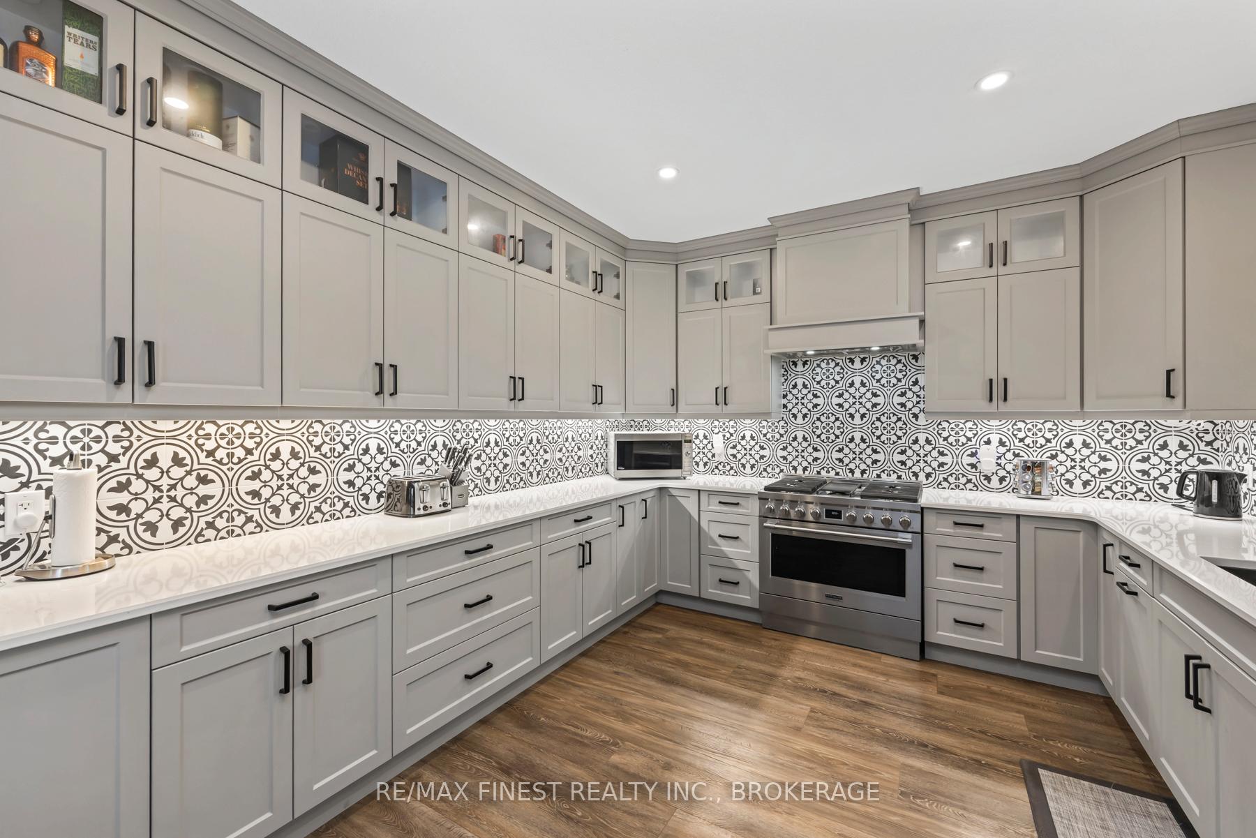 Photo 9 of 218 Creighton Drive, Loyalist, Odessa — HOMEH