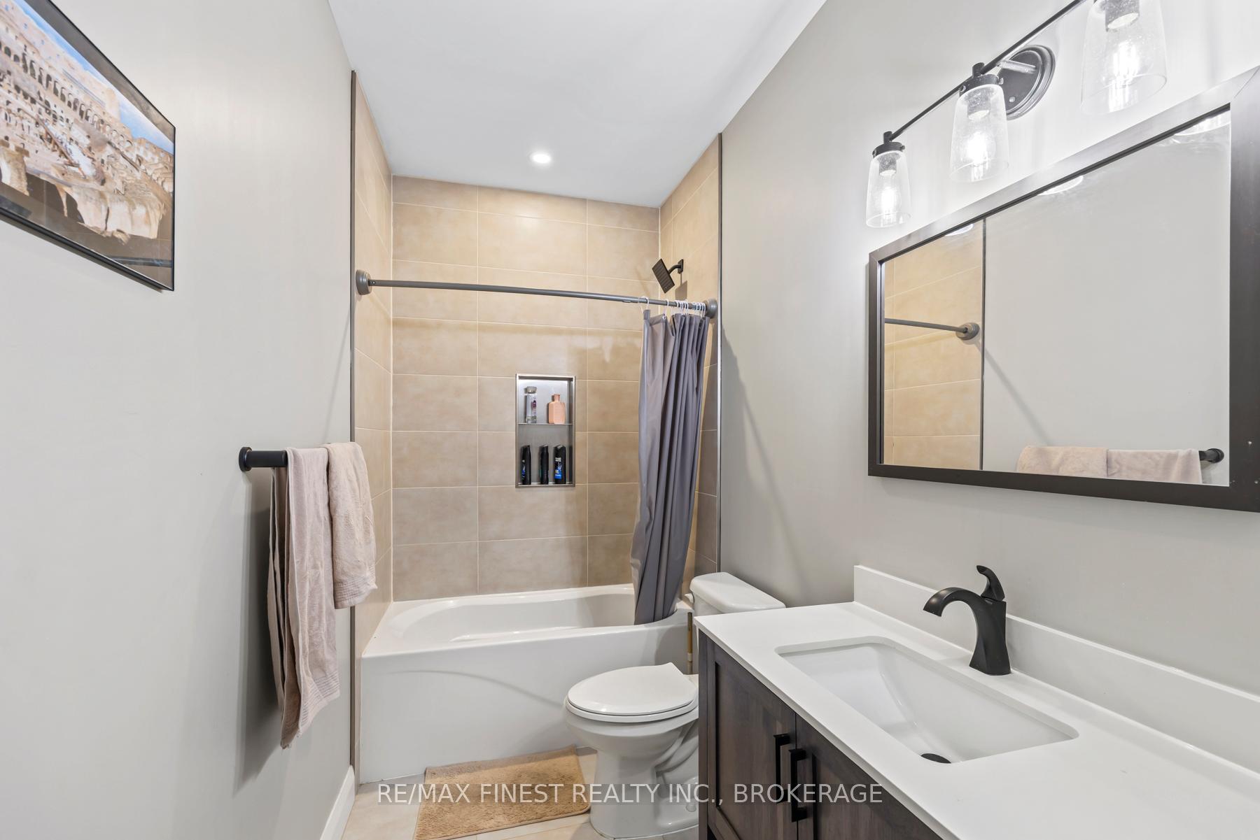 Photo 16 of 218 Creighton Drive, Loyalist, Odessa — HOMEH