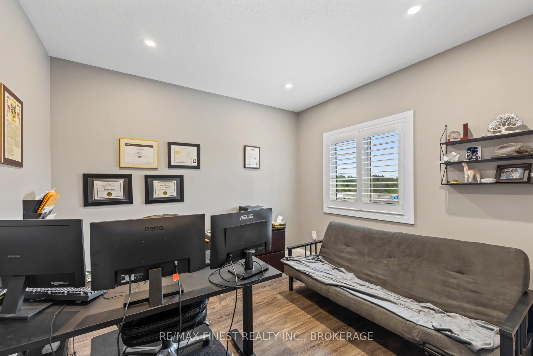 Photo 17 of 218 Creighton Drive, Loyalist, Odessa — HOMEH