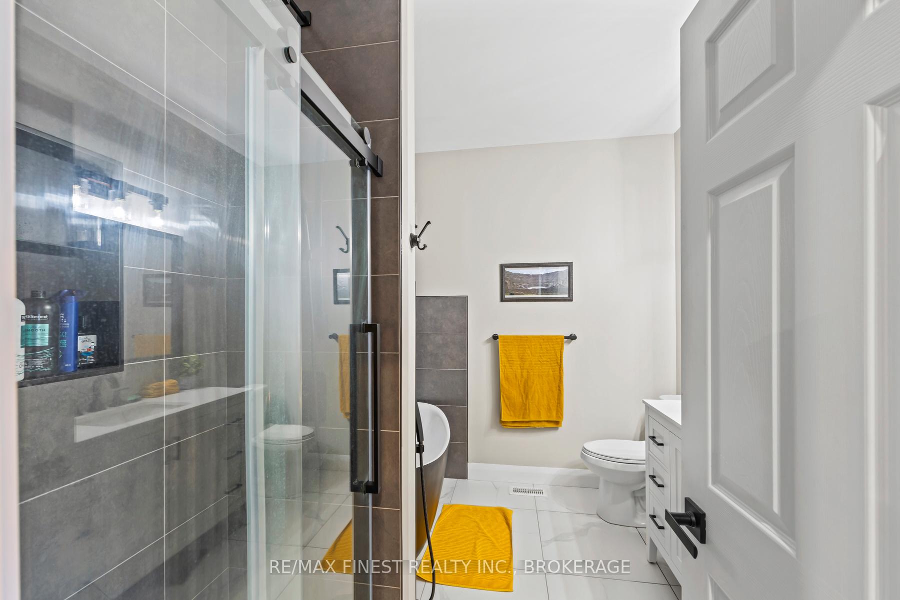 Photo 23 of 218 Creighton Drive, Loyalist, Odessa — HOMEH