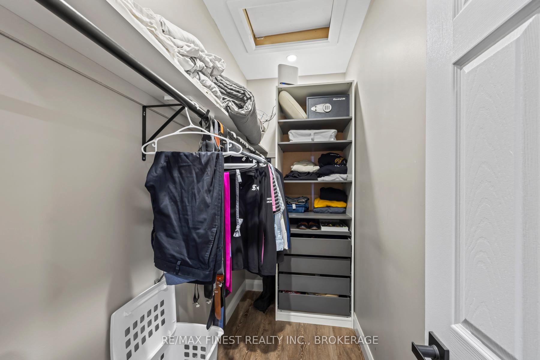 Photo 26 of 218 Creighton Drive, Loyalist, Odessa — HOMEH