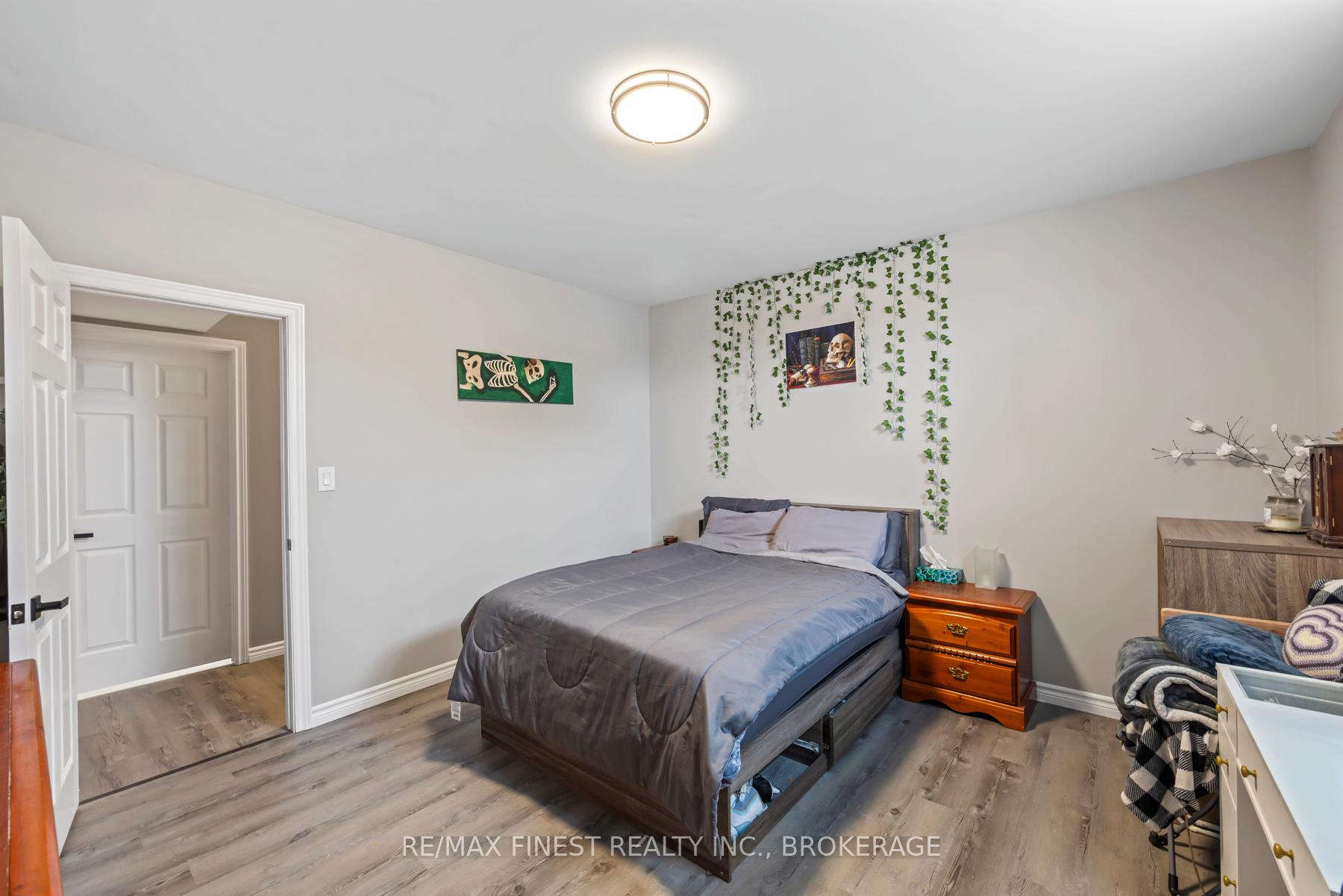 Photo 38 of 218 Creighton Drive, Loyalist, Odessa — HOMEH