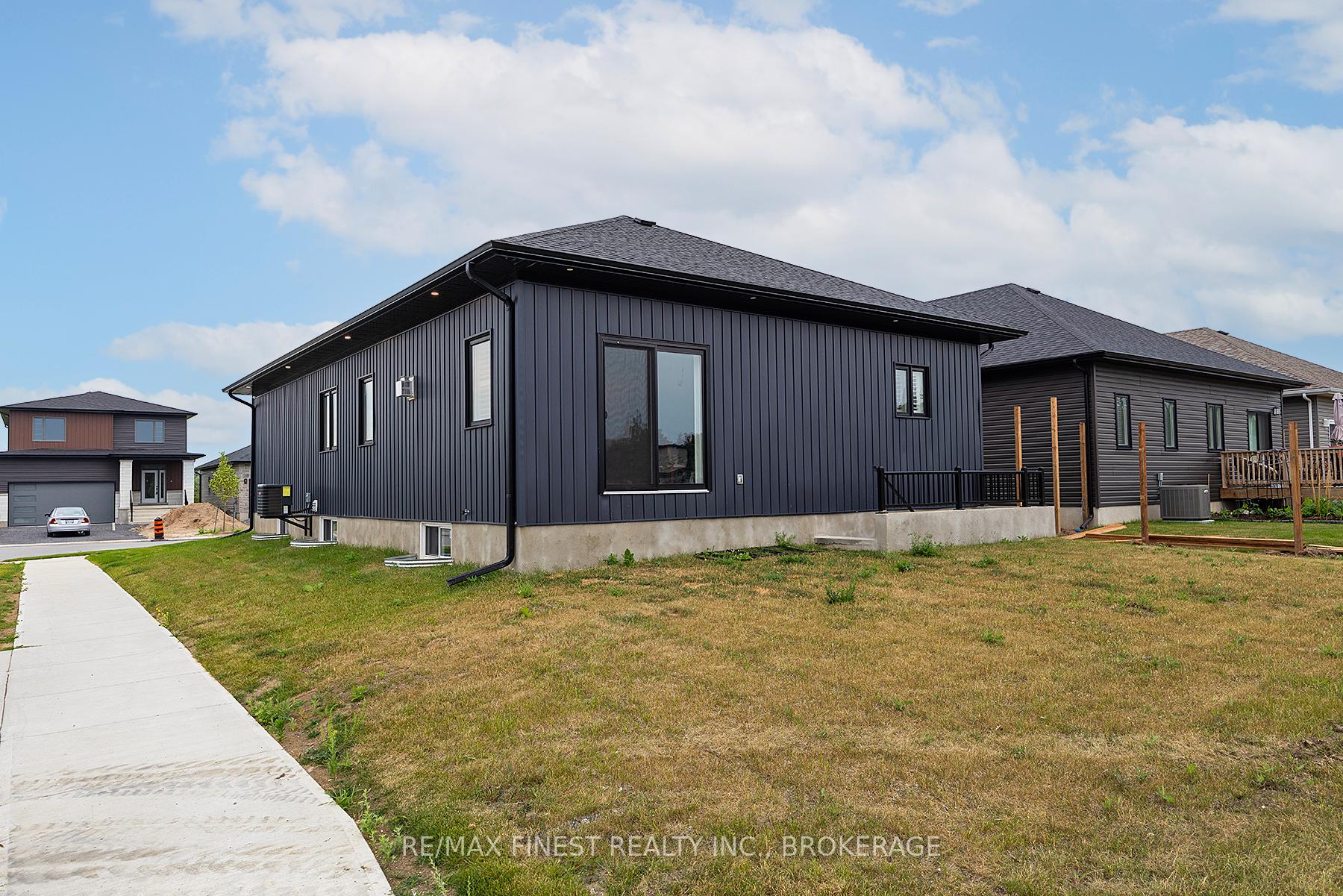 Photo 45 of 218 Creighton Drive, Loyalist, Odessa — HOMEH
