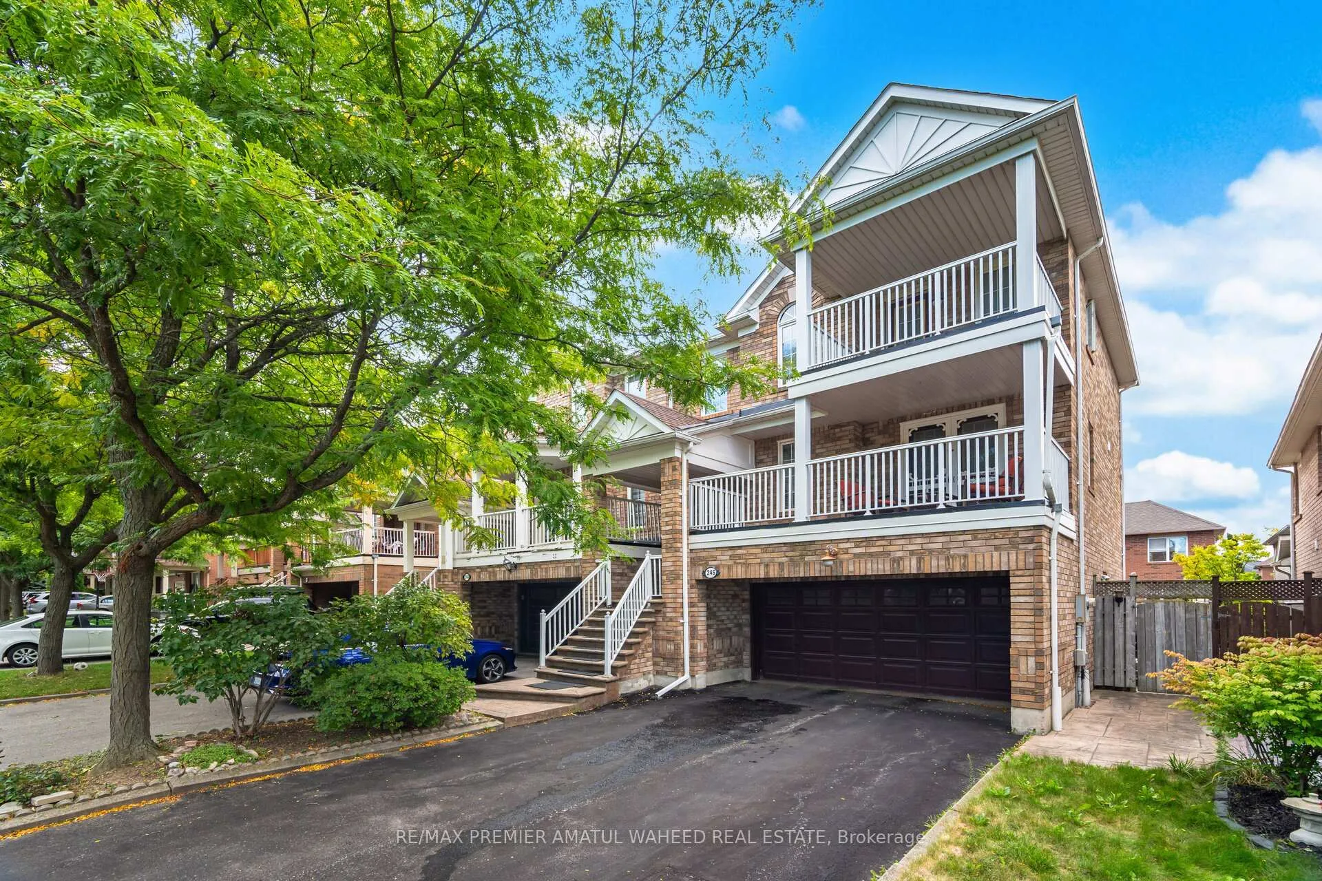 Photo 2 of 246 Equator Crescent, Vaughan, Vellore Village — HOMEH