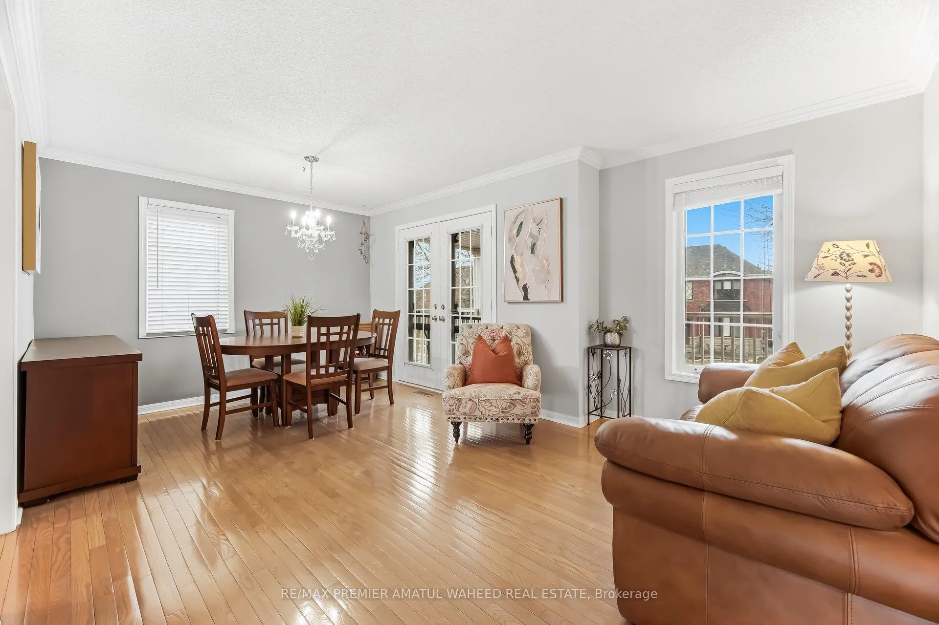 Photo 6 of 246 Equator Crescent, Vaughan, Vellore Village — HOMEH